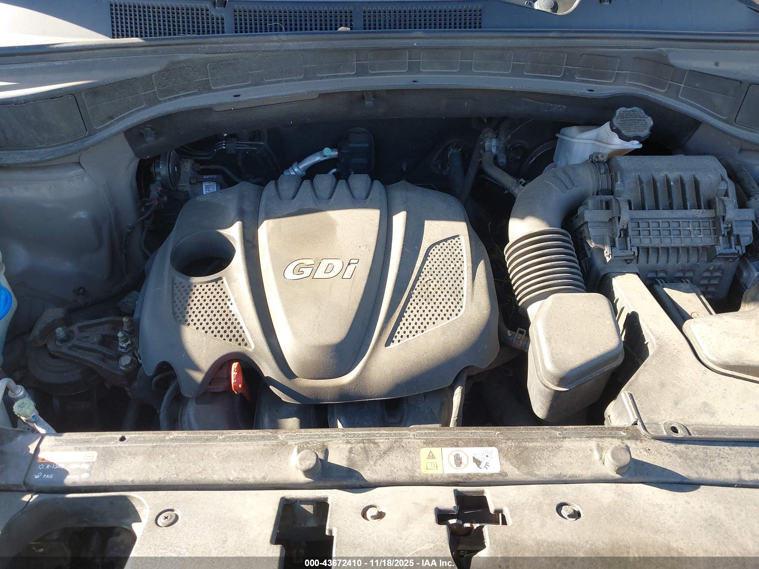 HYUNDAI SANTA image 10