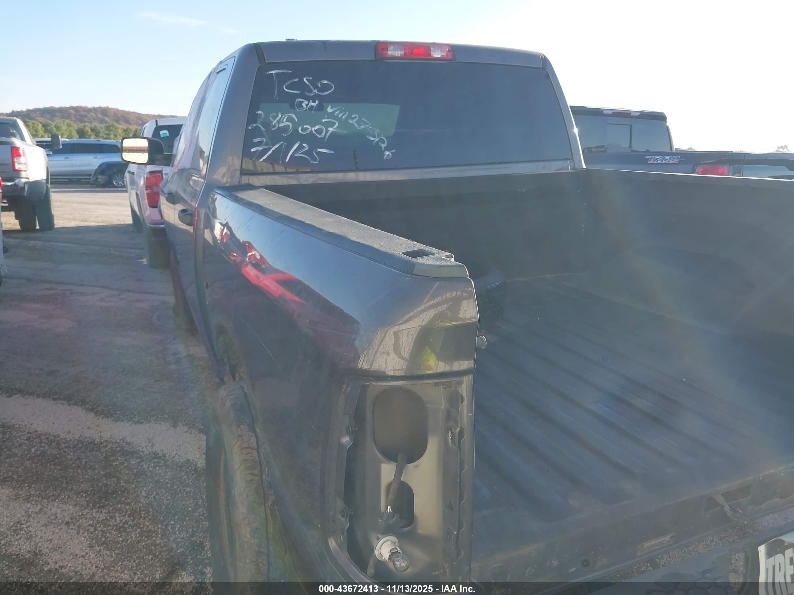 RAM 1500 image 3