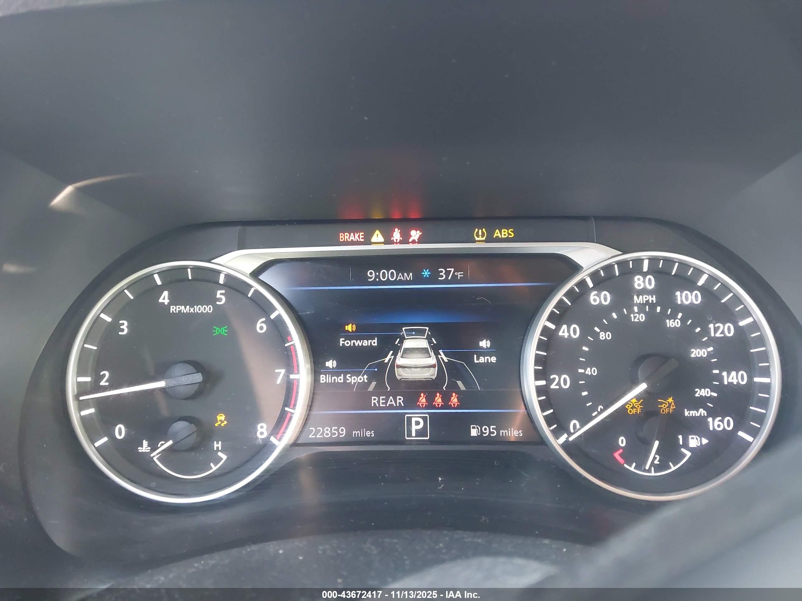 NISSAN SENTRA image 7