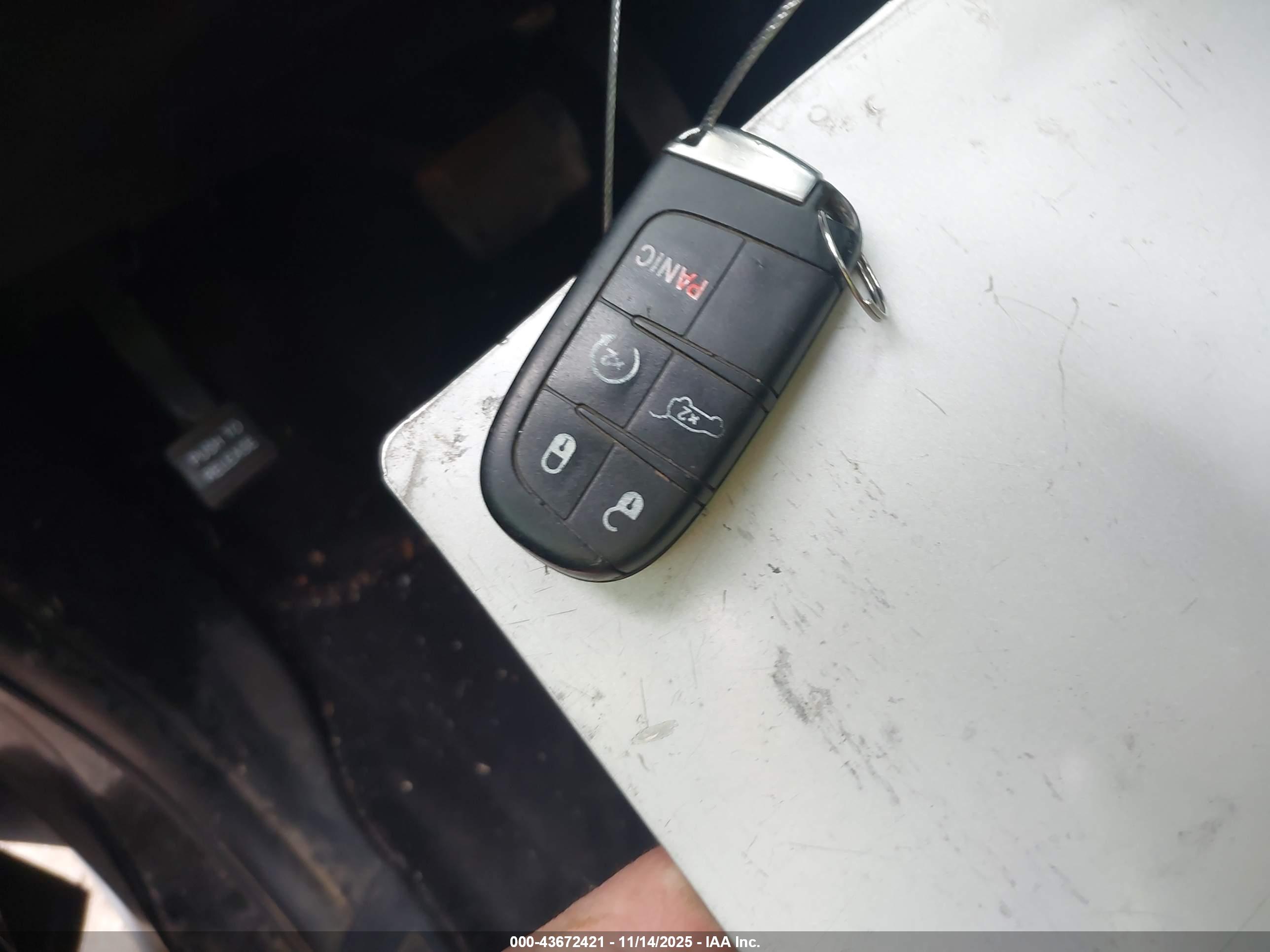 JEEP GRAND image 11