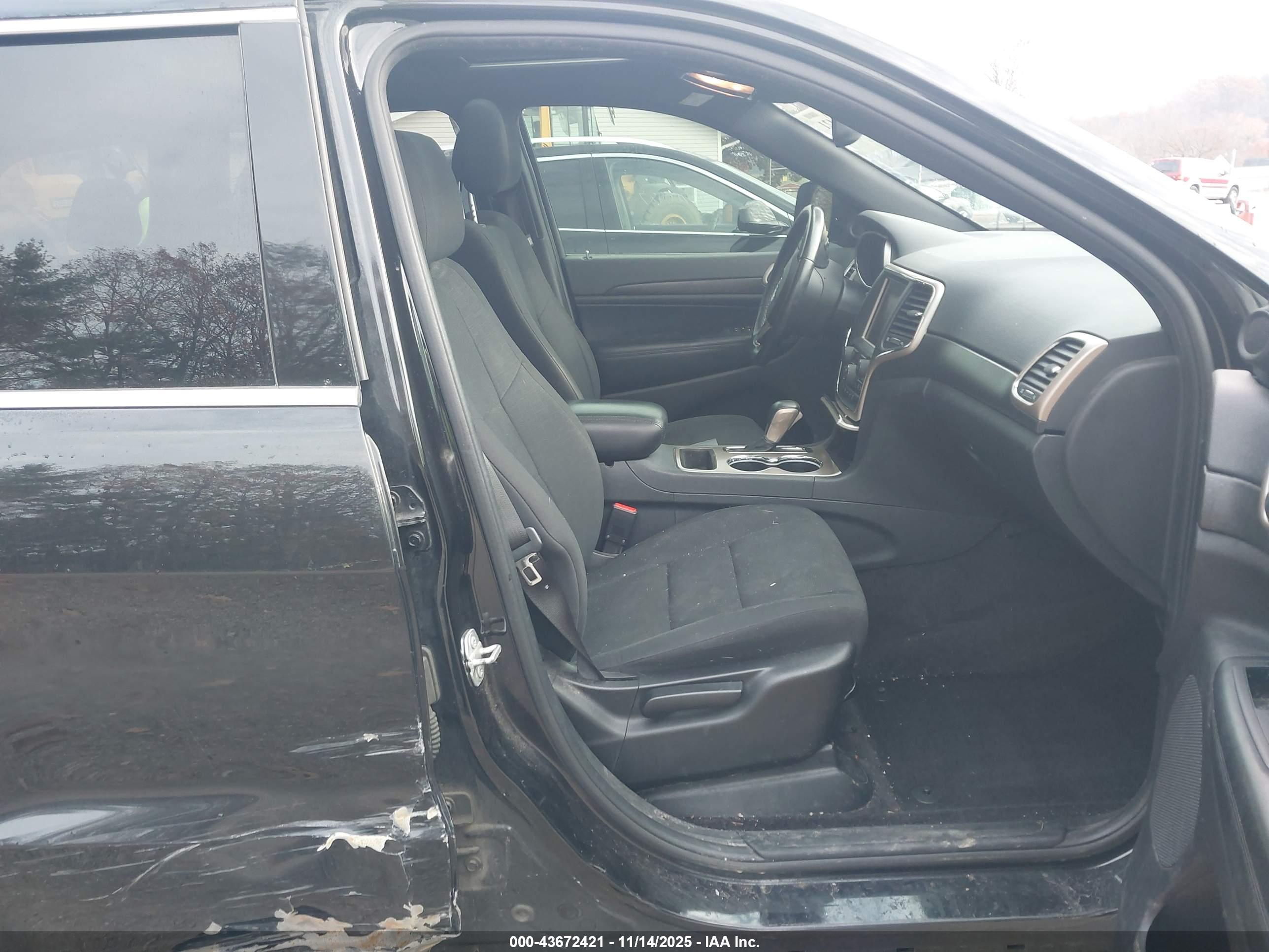 JEEP GRAND image 5
