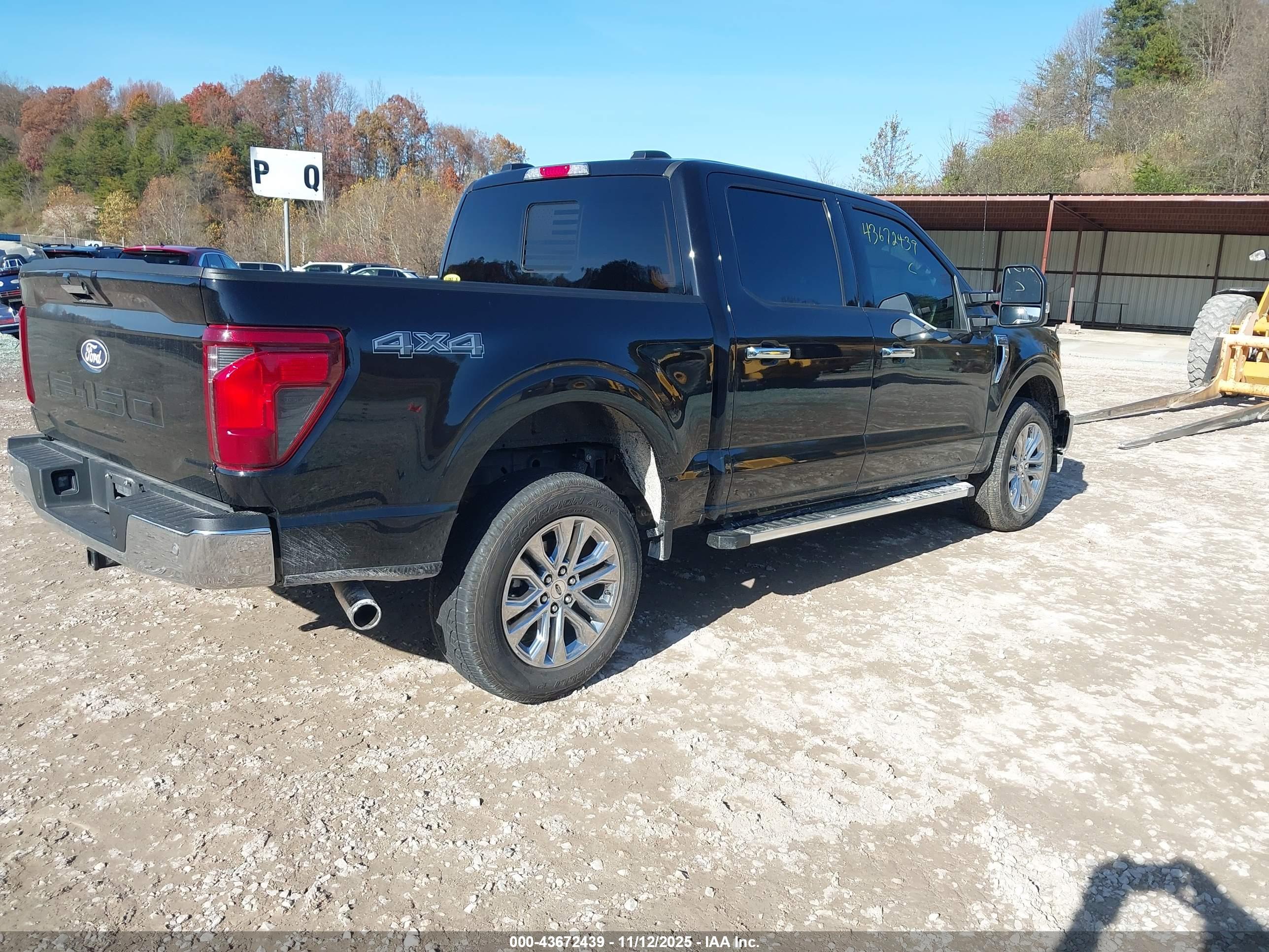 FORD F-150 image 4