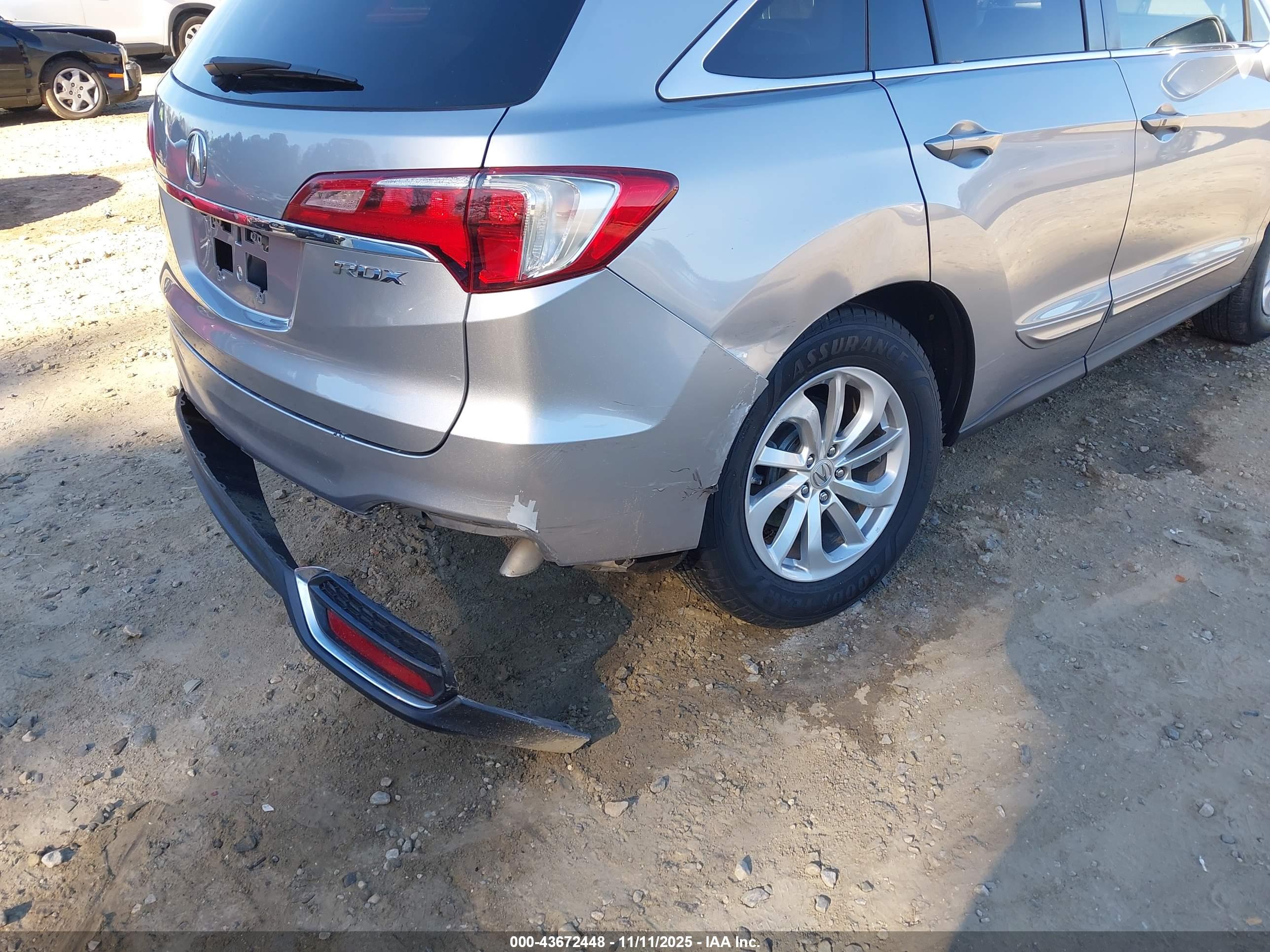 ACURA RDX image 6