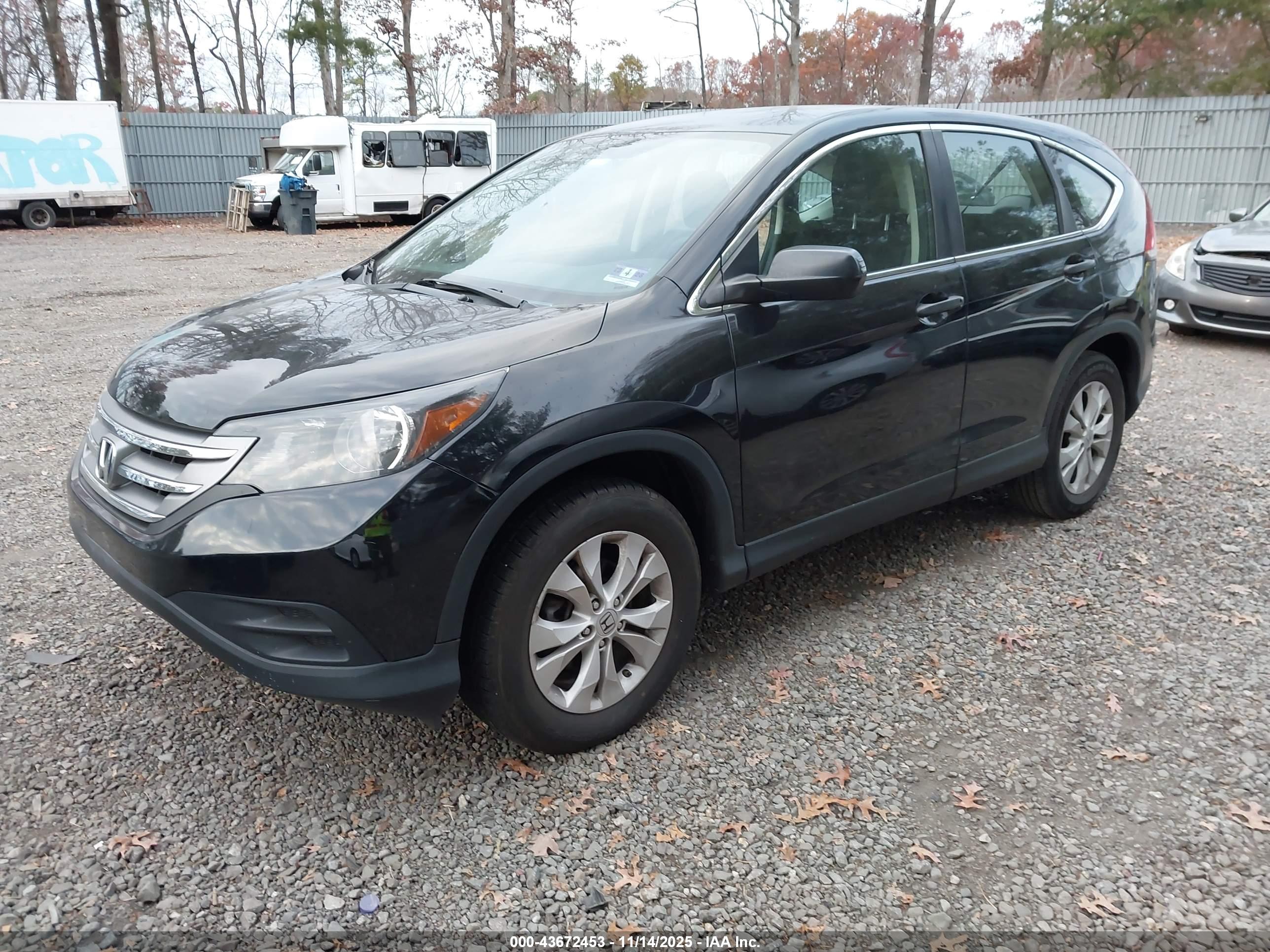 HONDA CR-V image 2