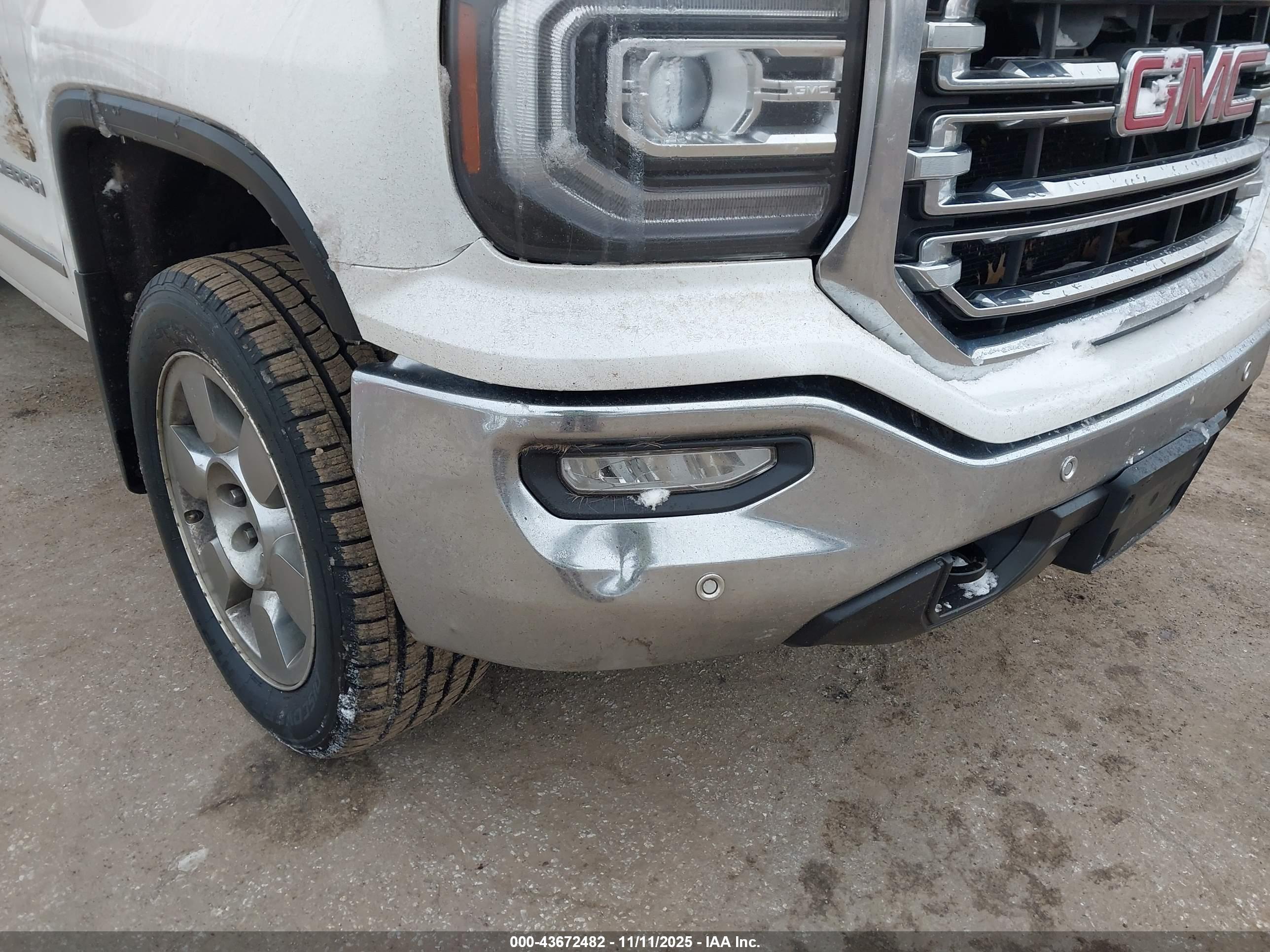 GMC SIERRA image 6