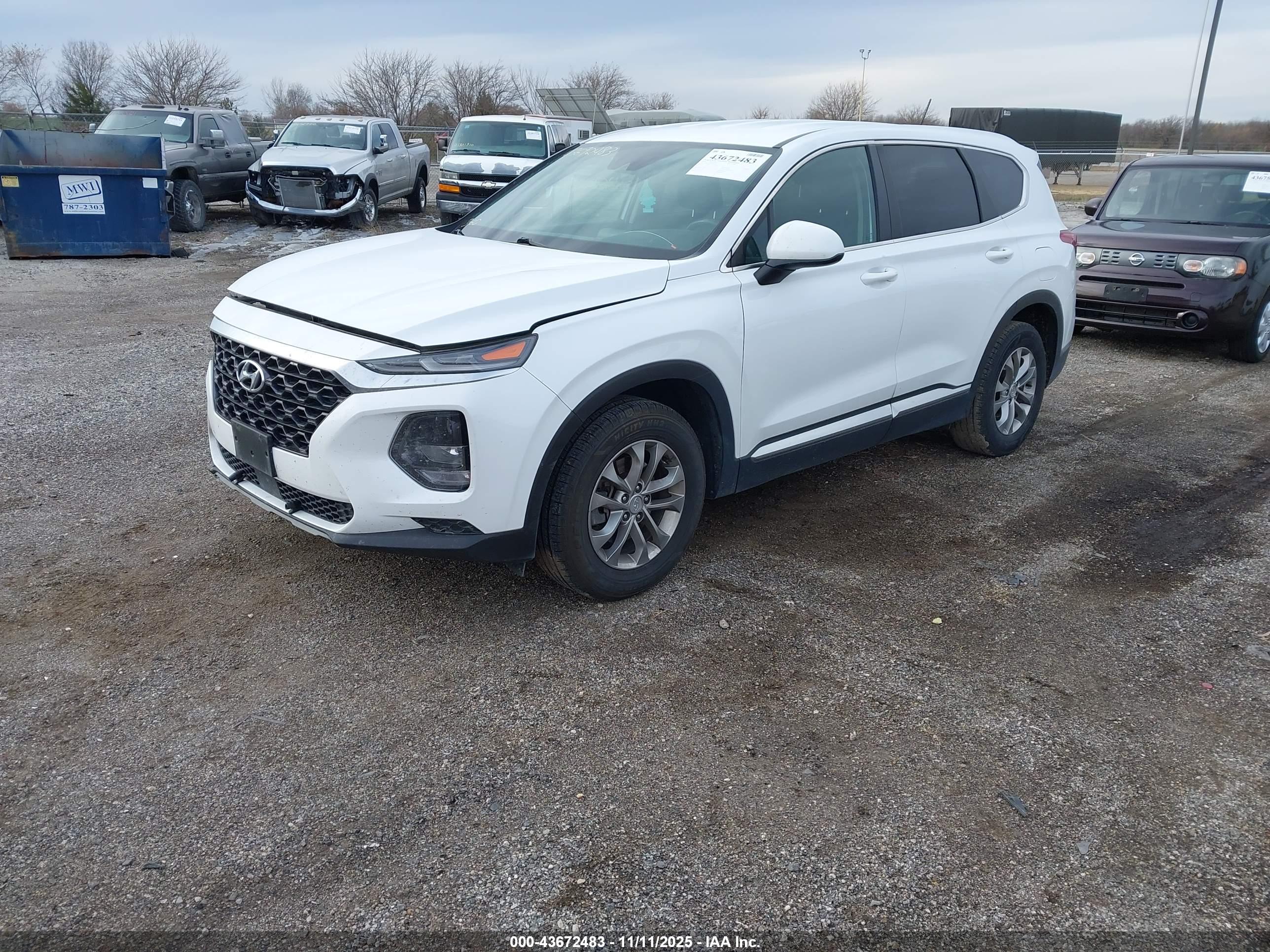 HYUNDAI SANTA image 2