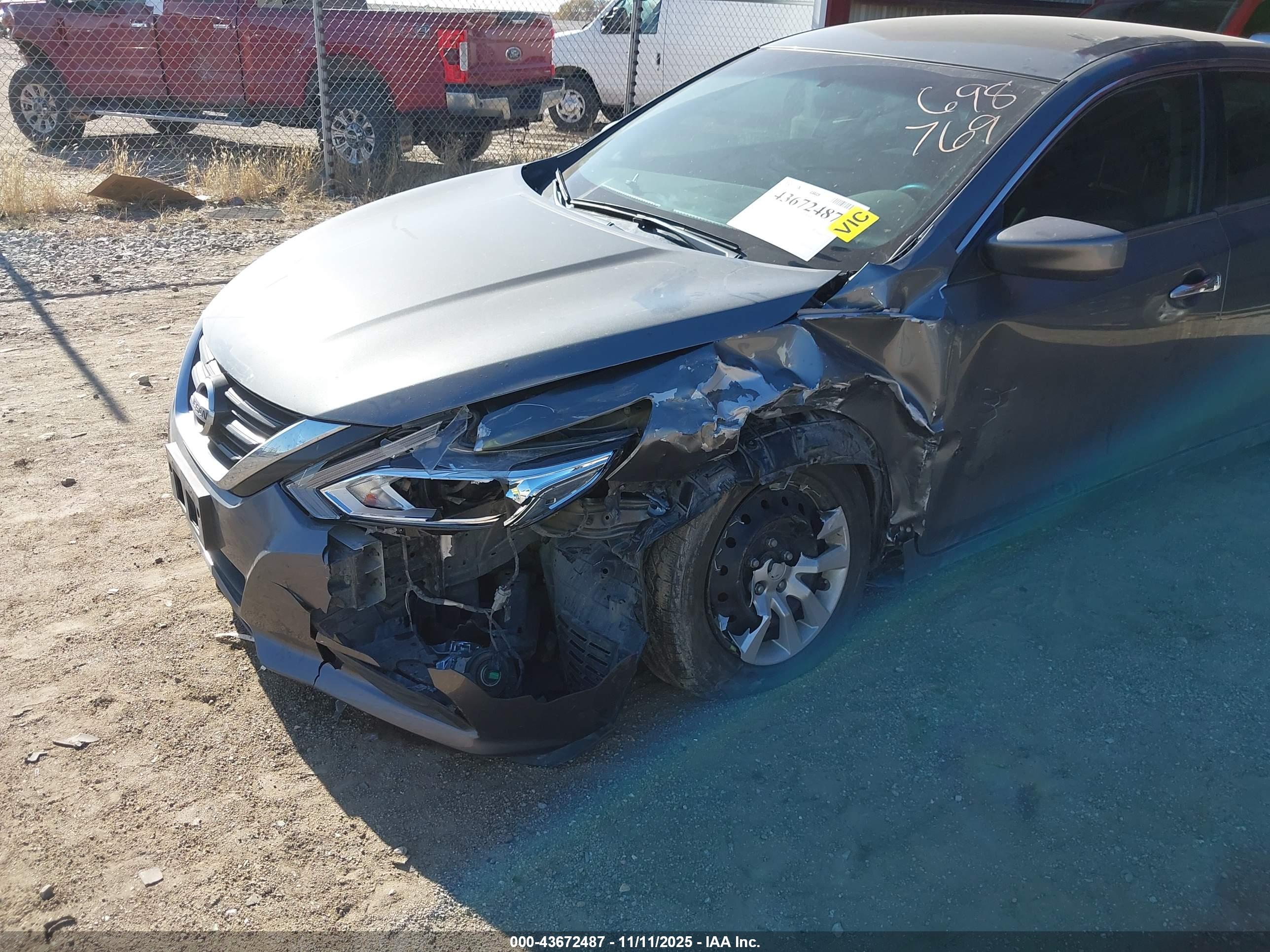 NISSAN ALTIMA image 6
