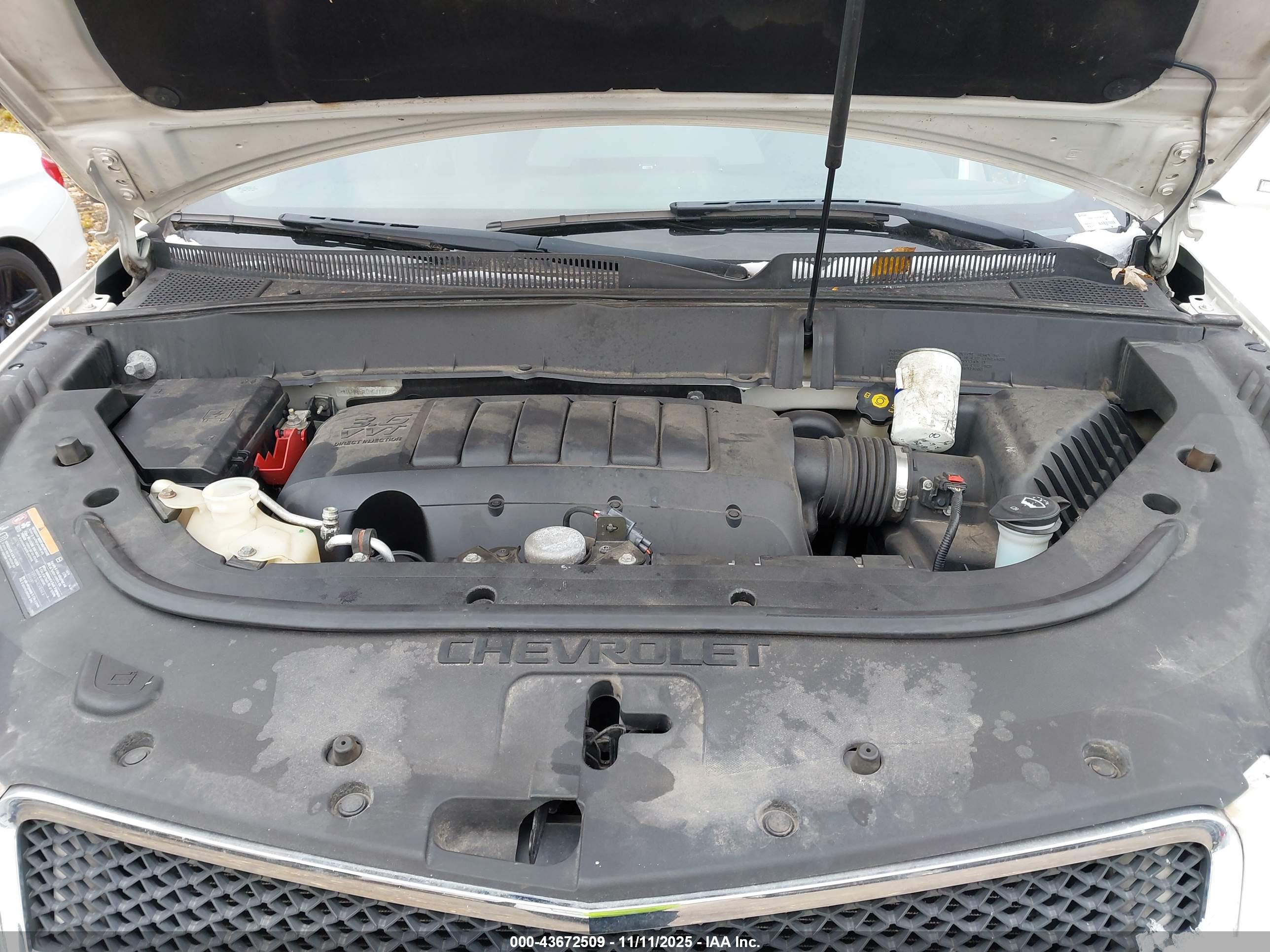CHEVROLET TRAVERSE image 10