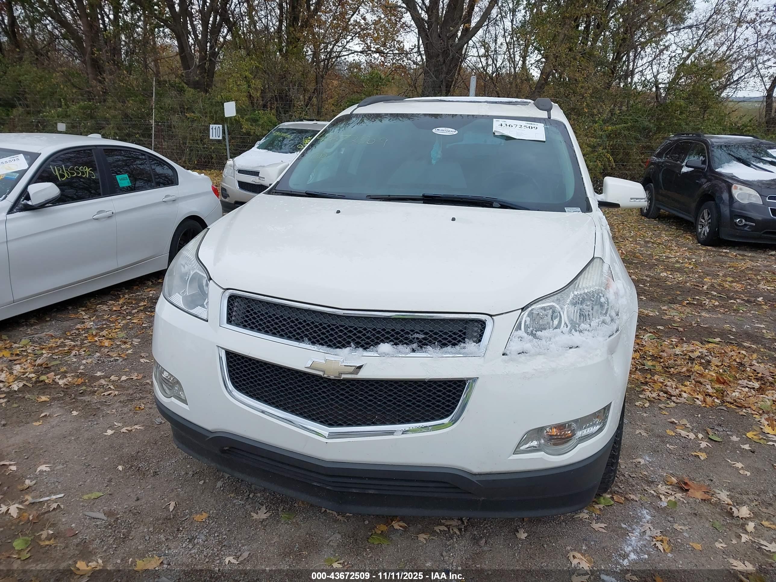 CHEVROLET TRAVERSE image 6