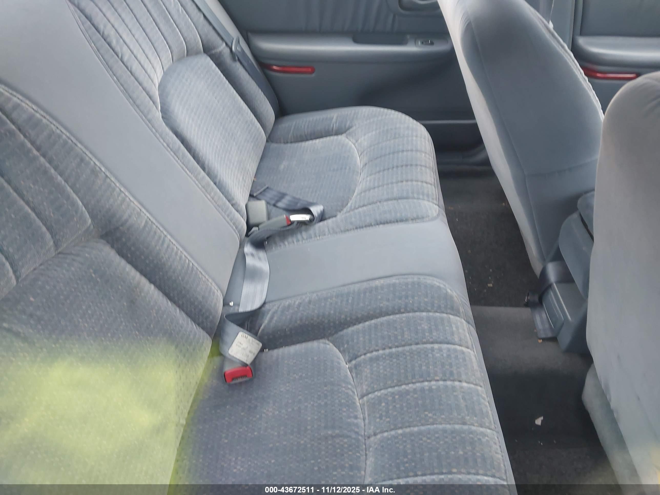 BUICK CENTURY image 8