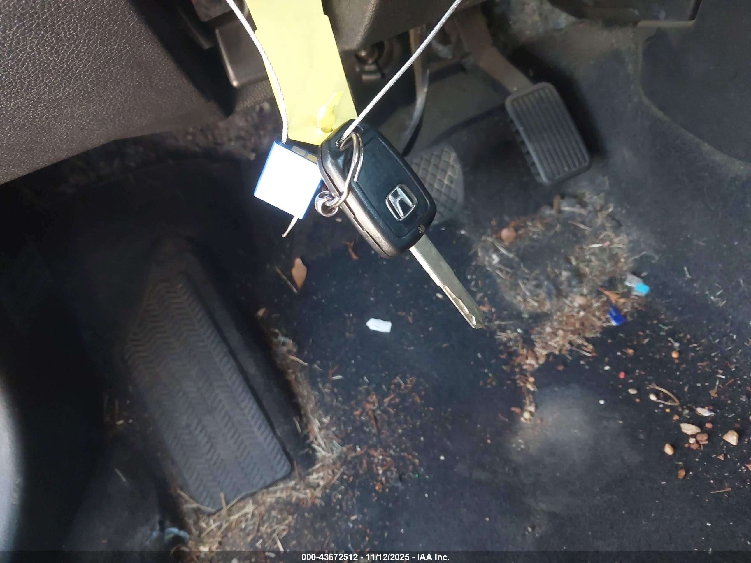 HONDA CIVIC image 11