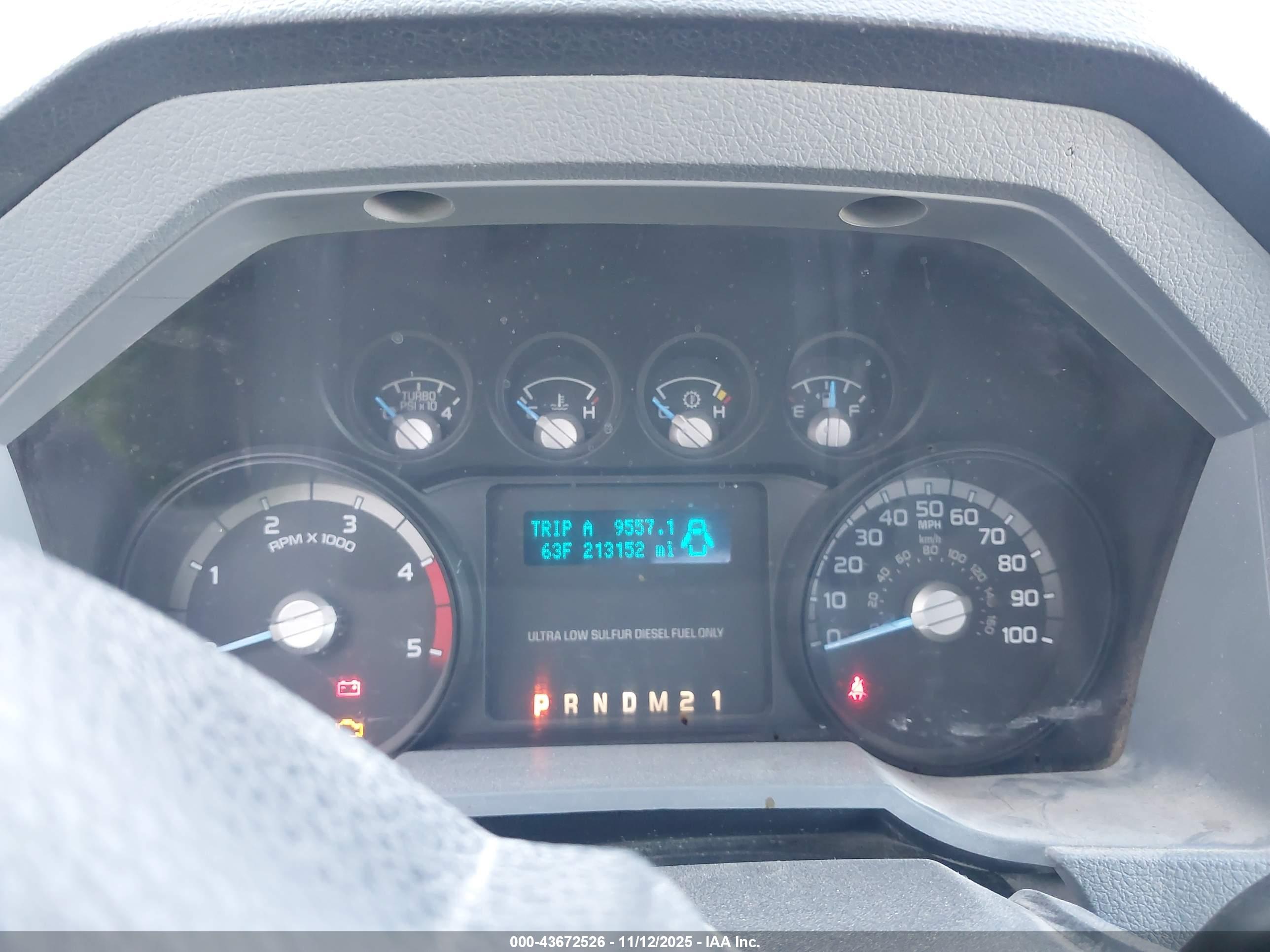 FORD F-550 image 6