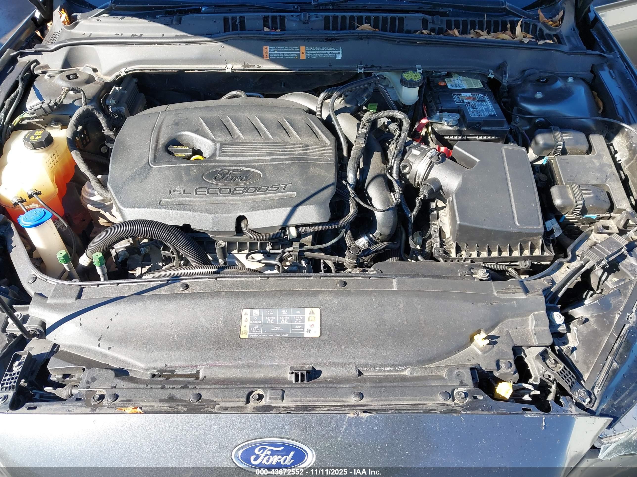 FORD FUSION image 10