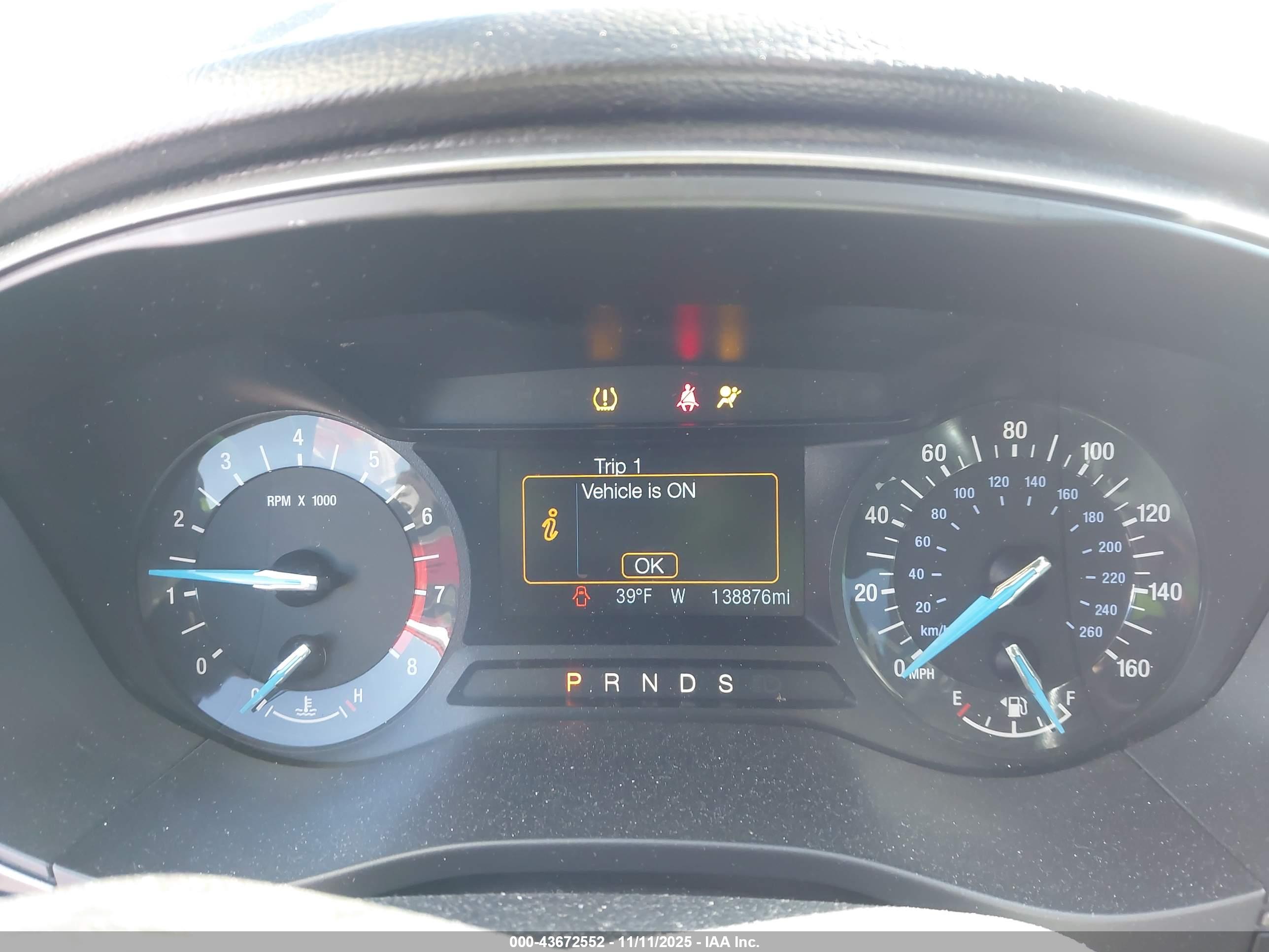 FORD FUSION image 7