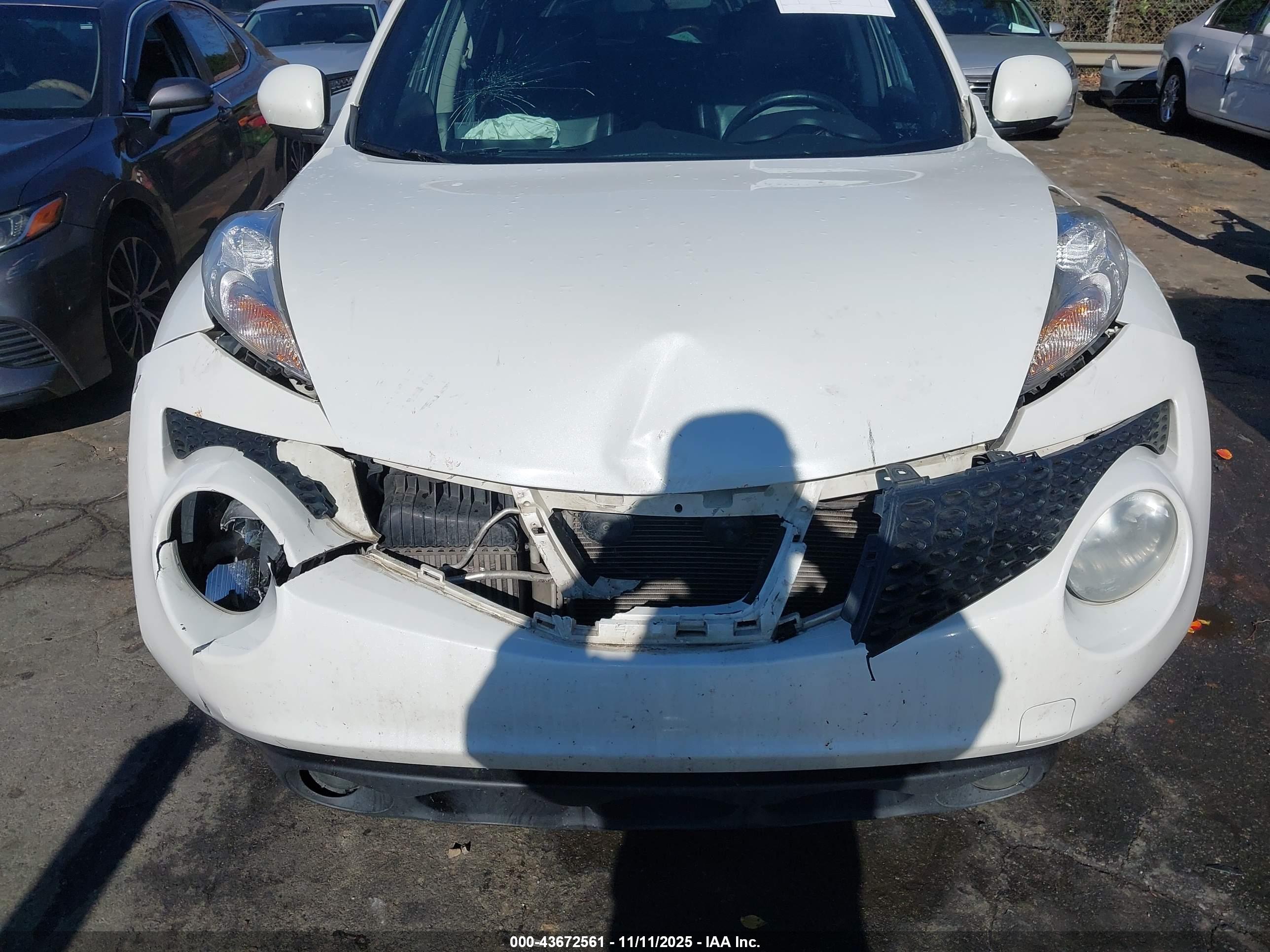 NISSAN JUKE image 6