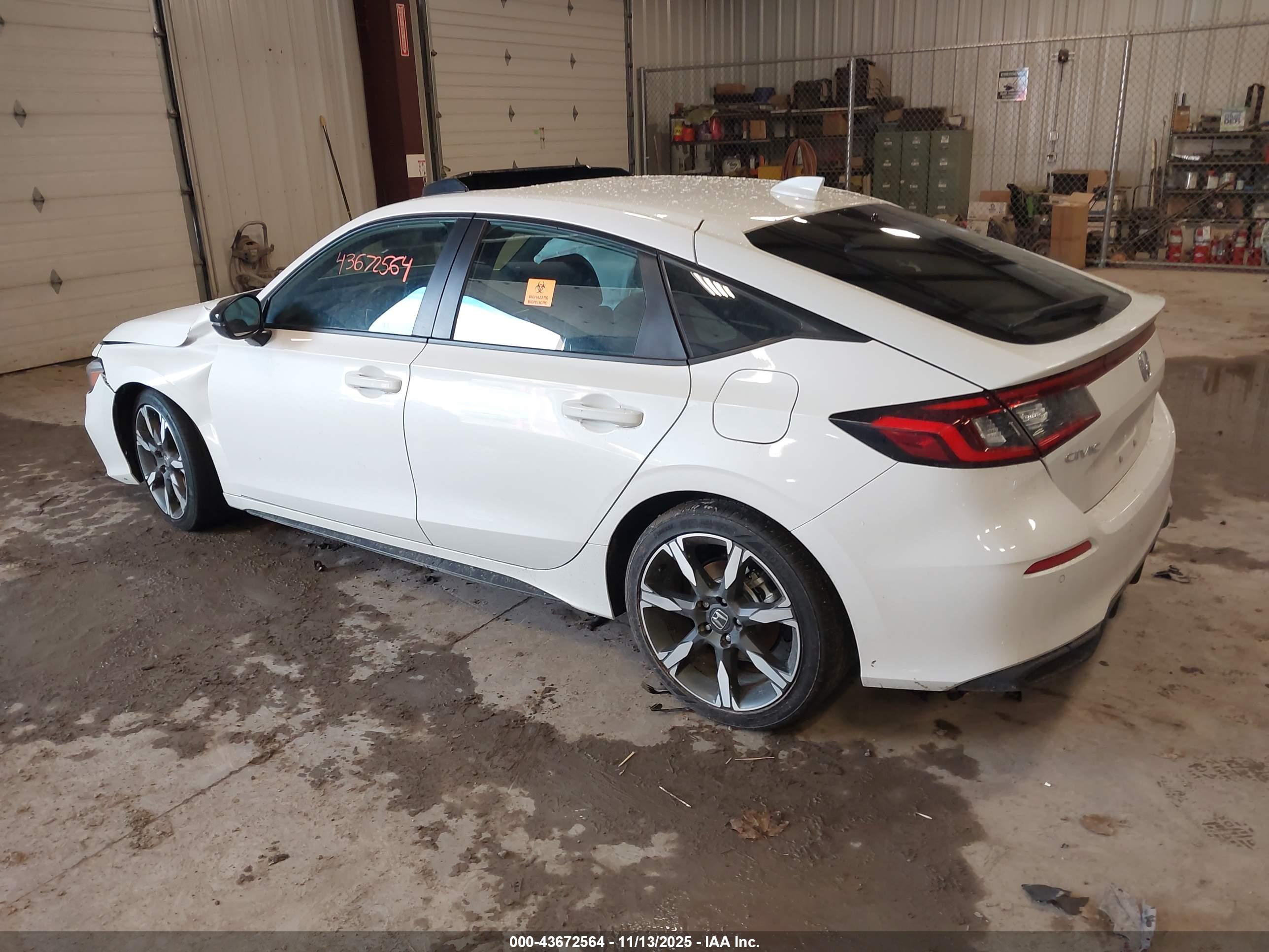 HONDA CIVIC image 3