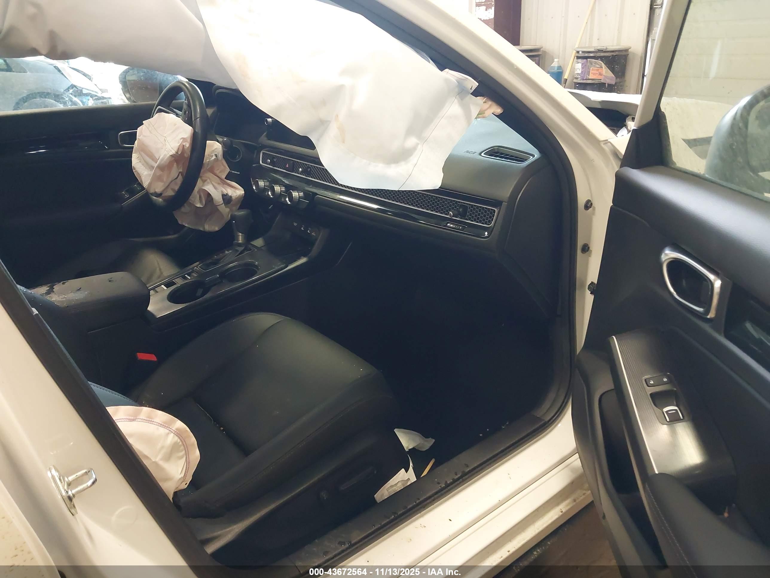 HONDA CIVIC image 5