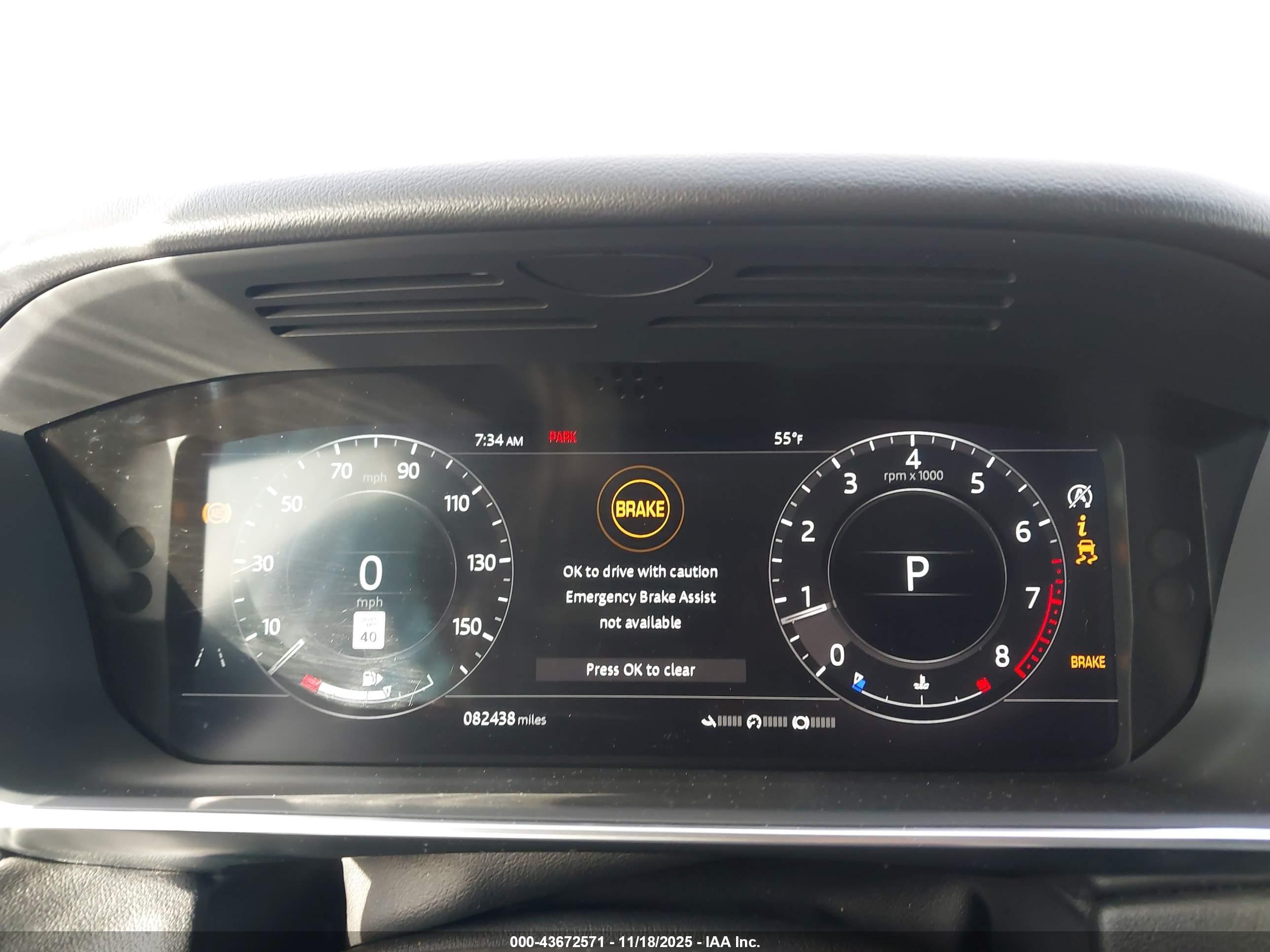 LAND ROVER image 7
