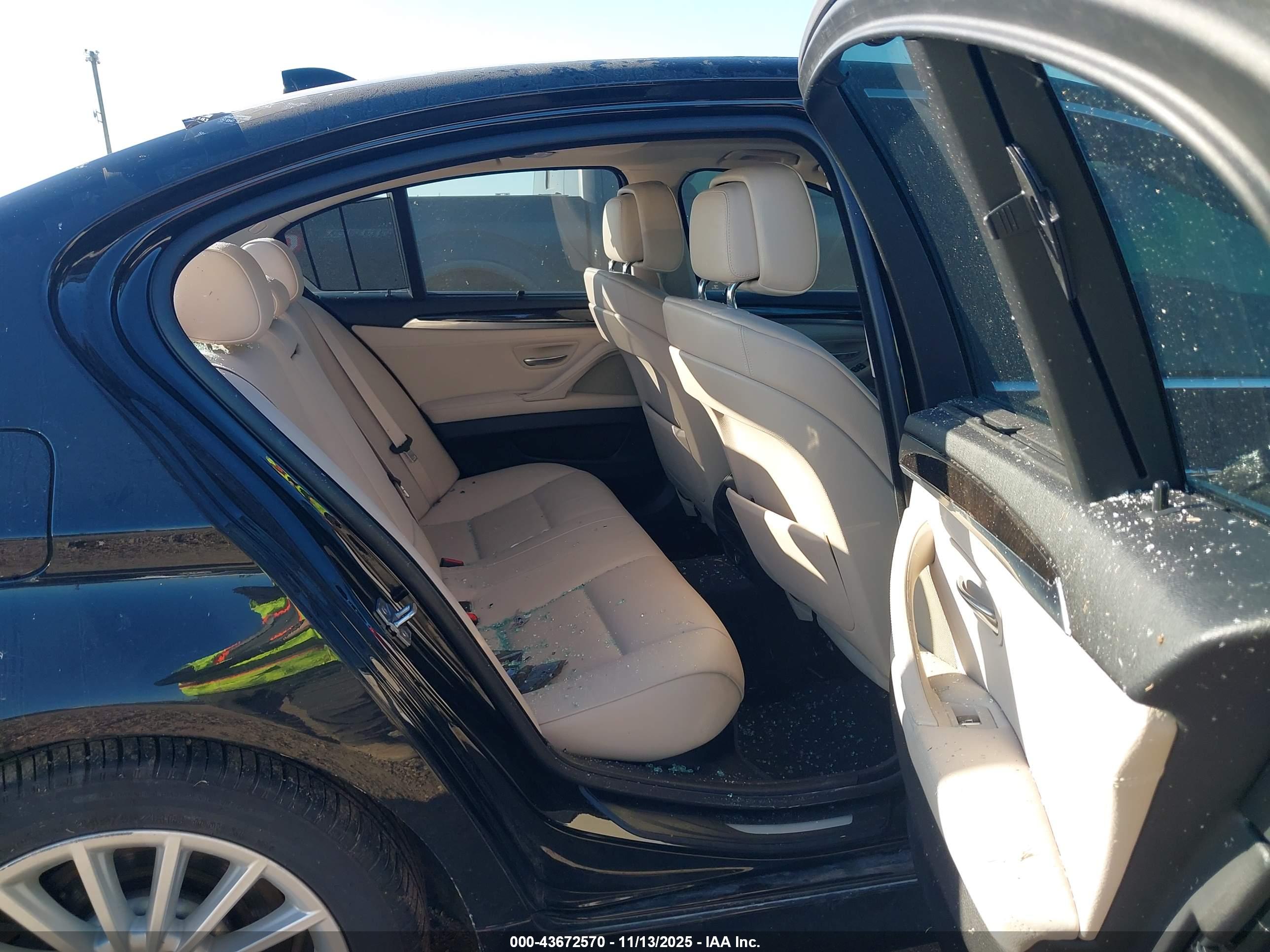 BMW 535I image 8