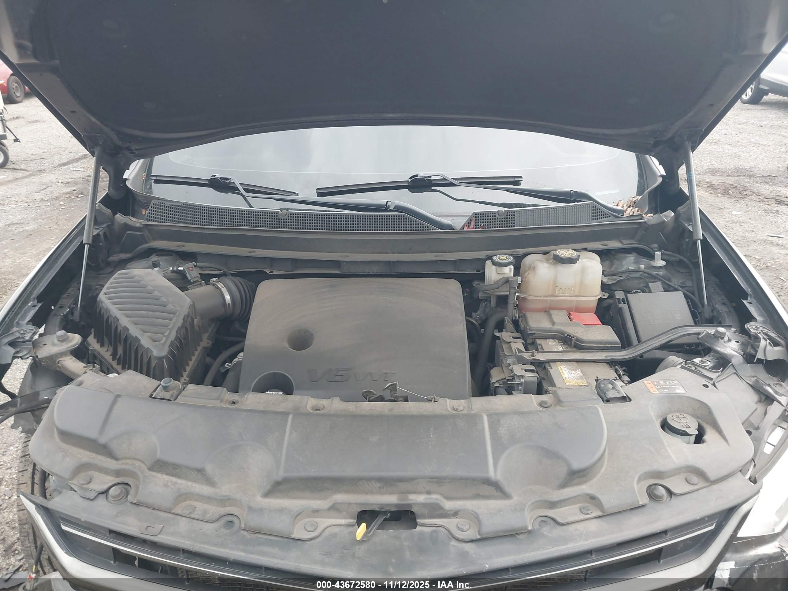 CHEVROLET TRAVERSE image 10