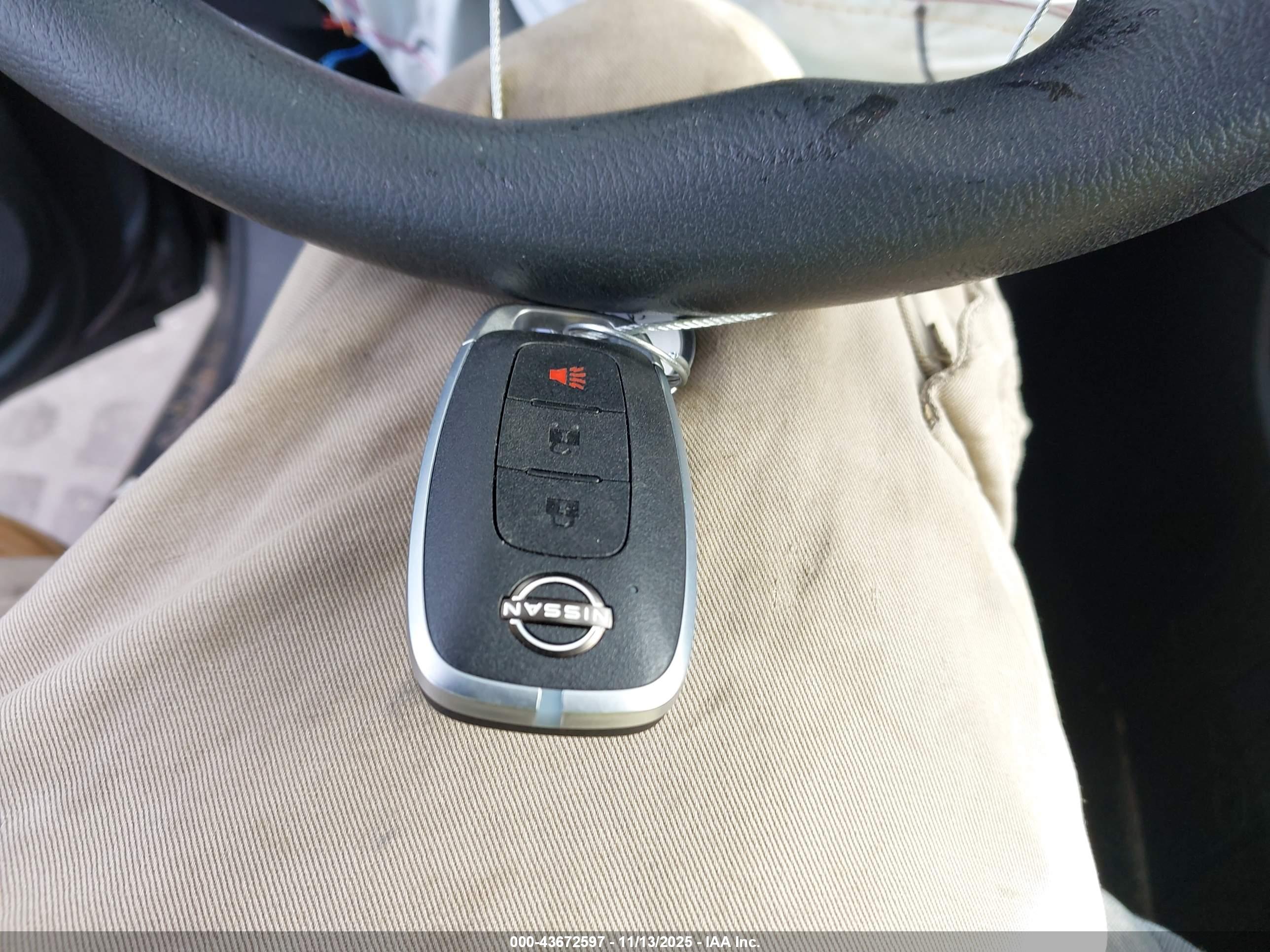 NISSAN KICKS image 11