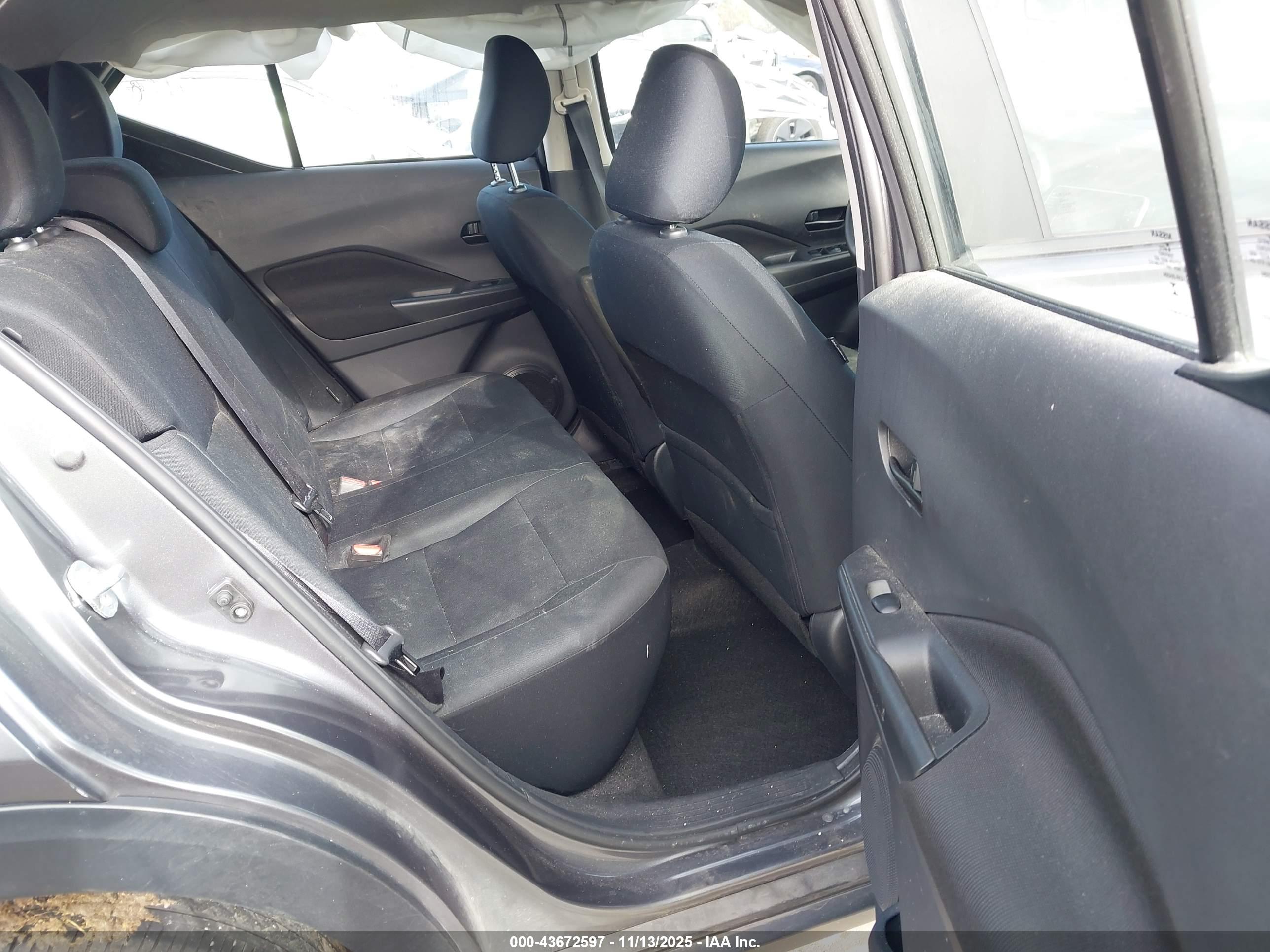 NISSAN KICKS image 8