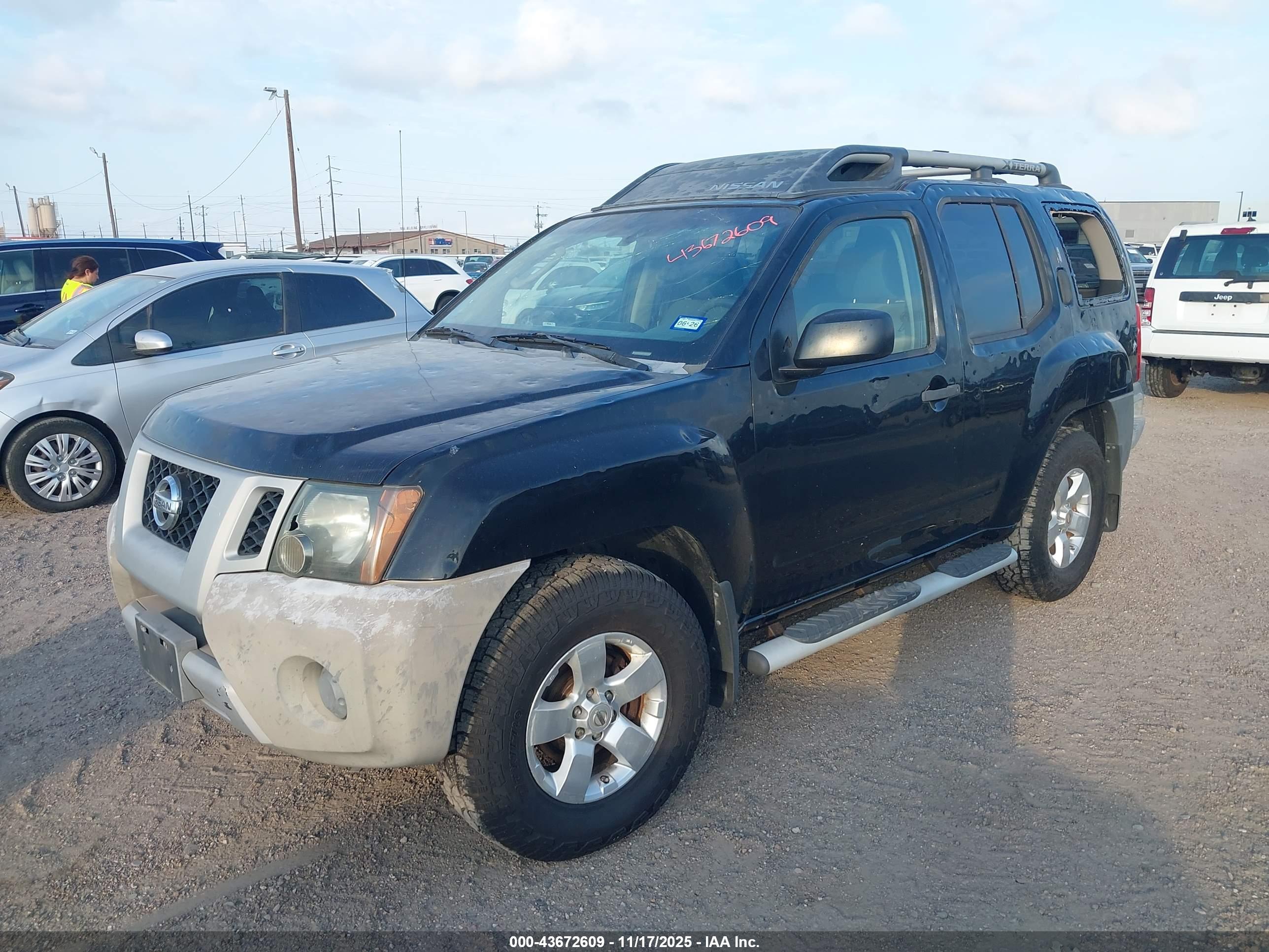NISSAN XTERRA image 2