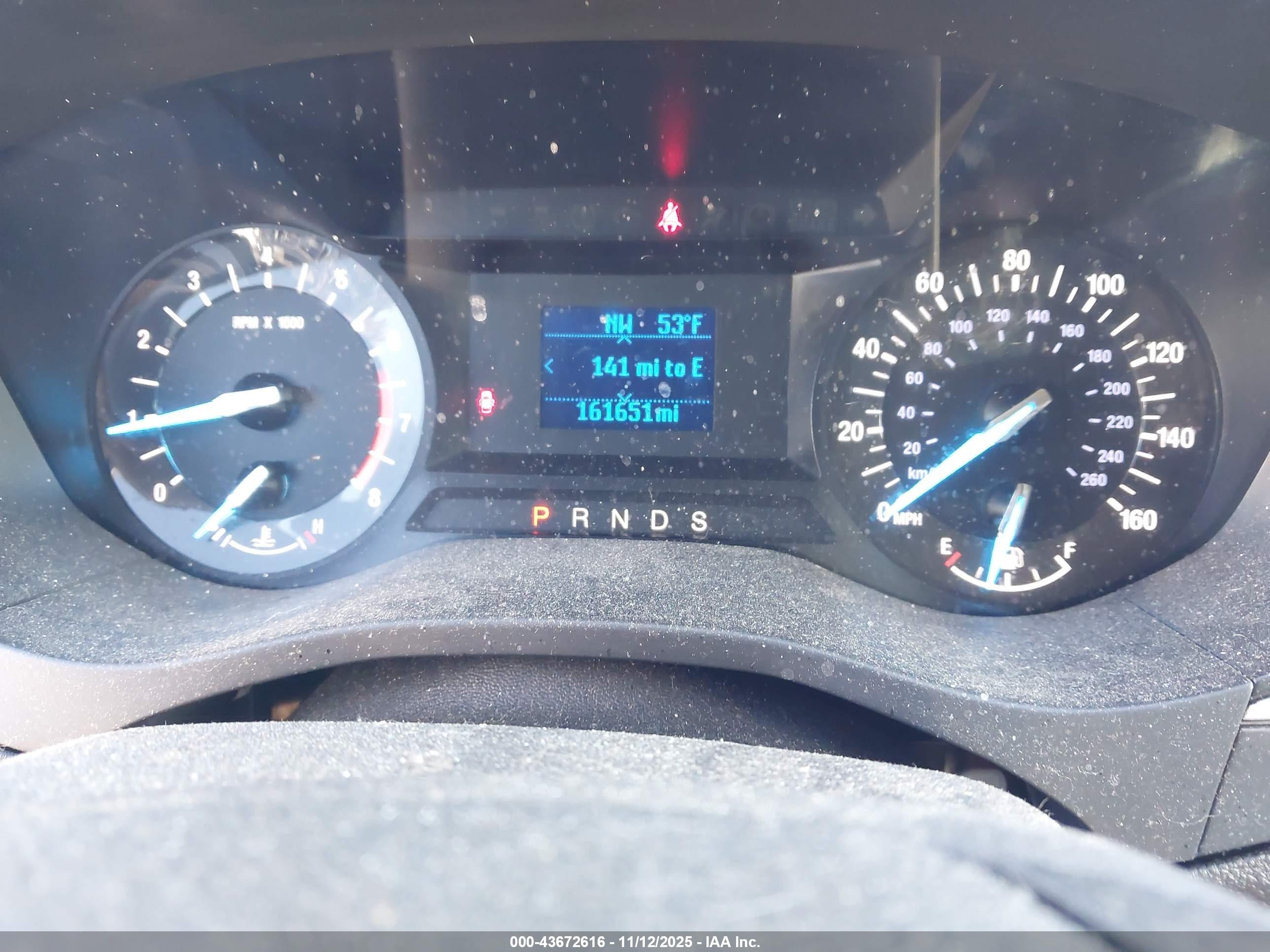 FORD FUSION image 7