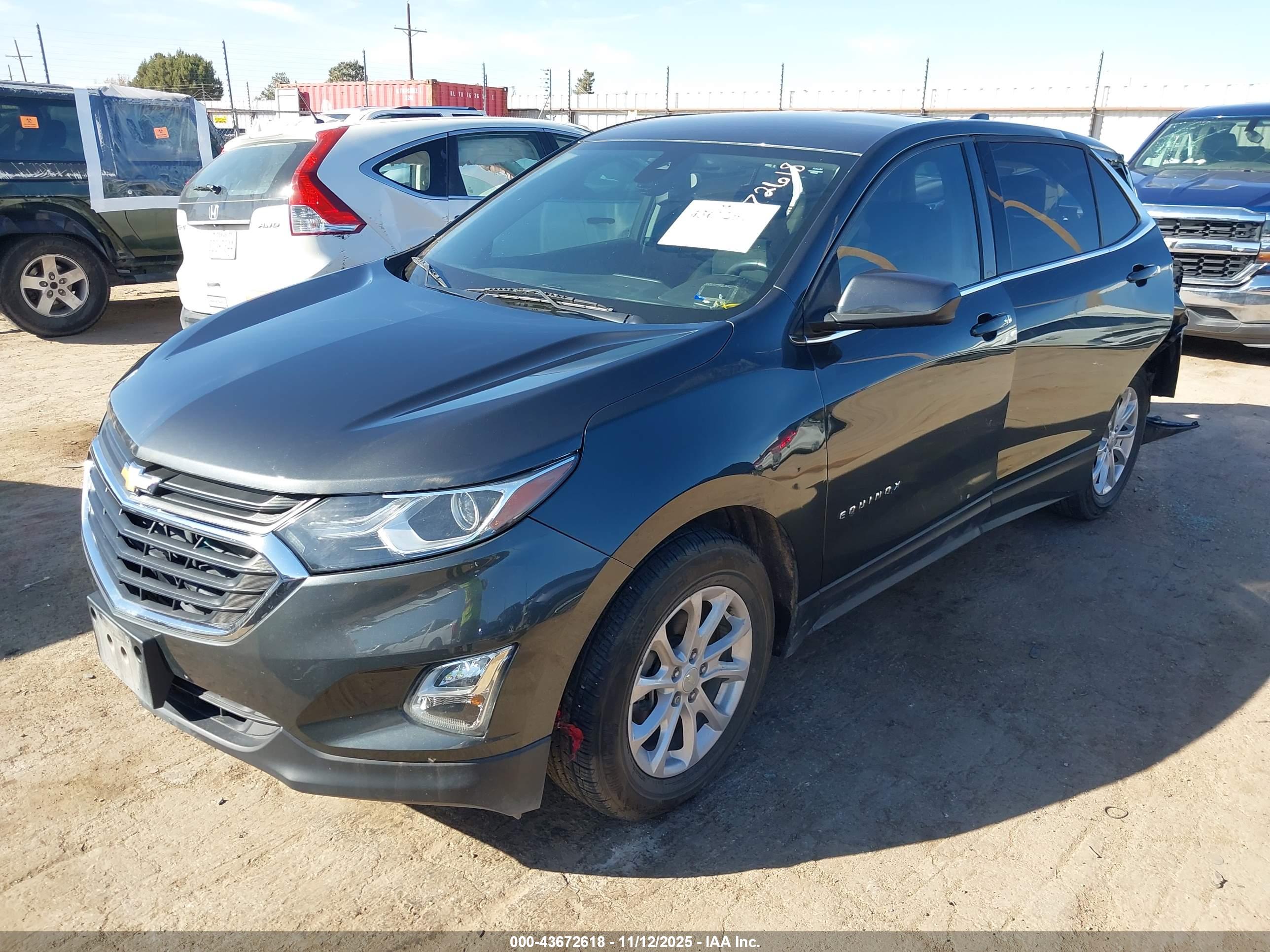 CHEVROLET EQUINOX image 2