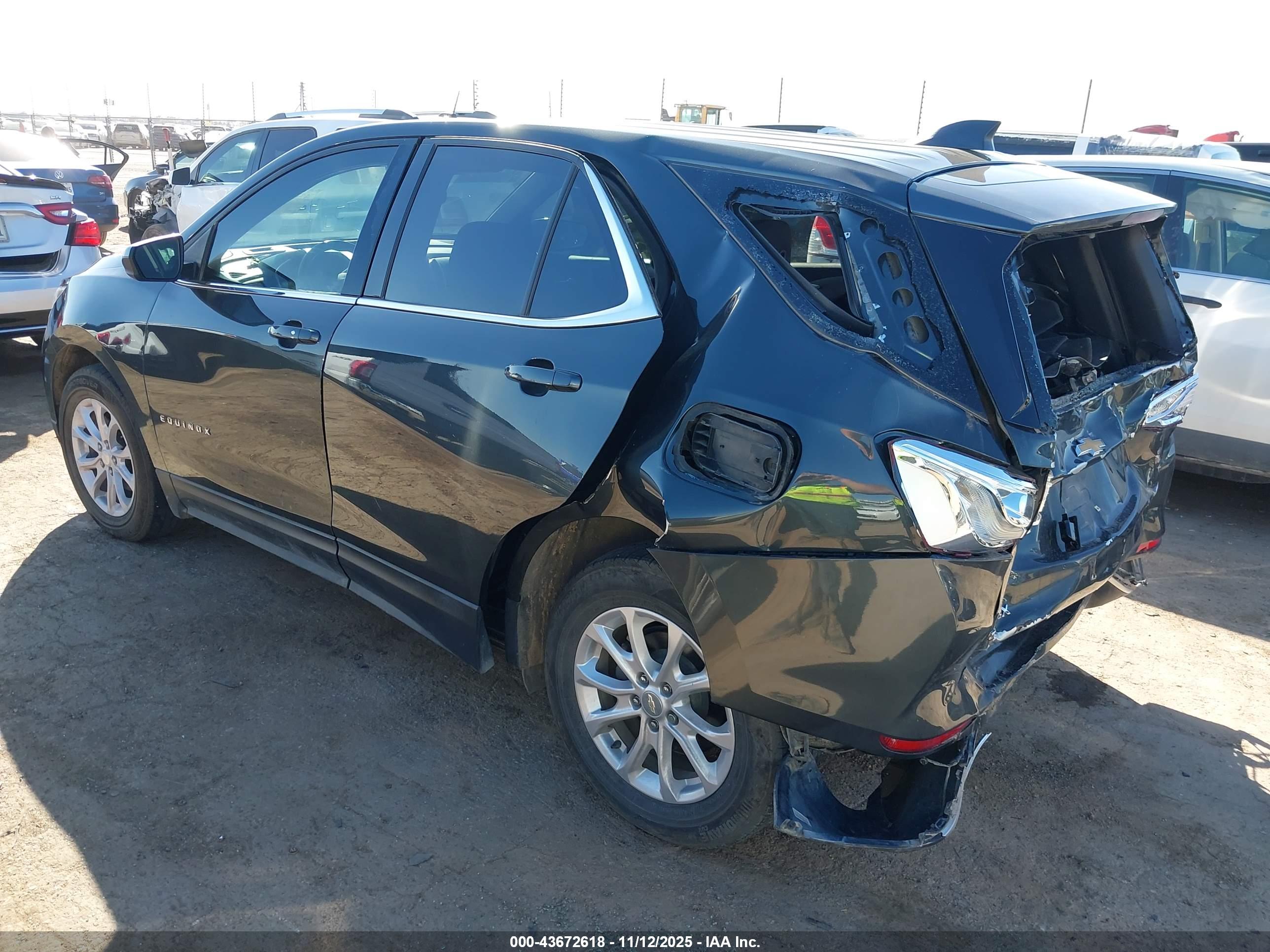 CHEVROLET EQUINOX image 3
