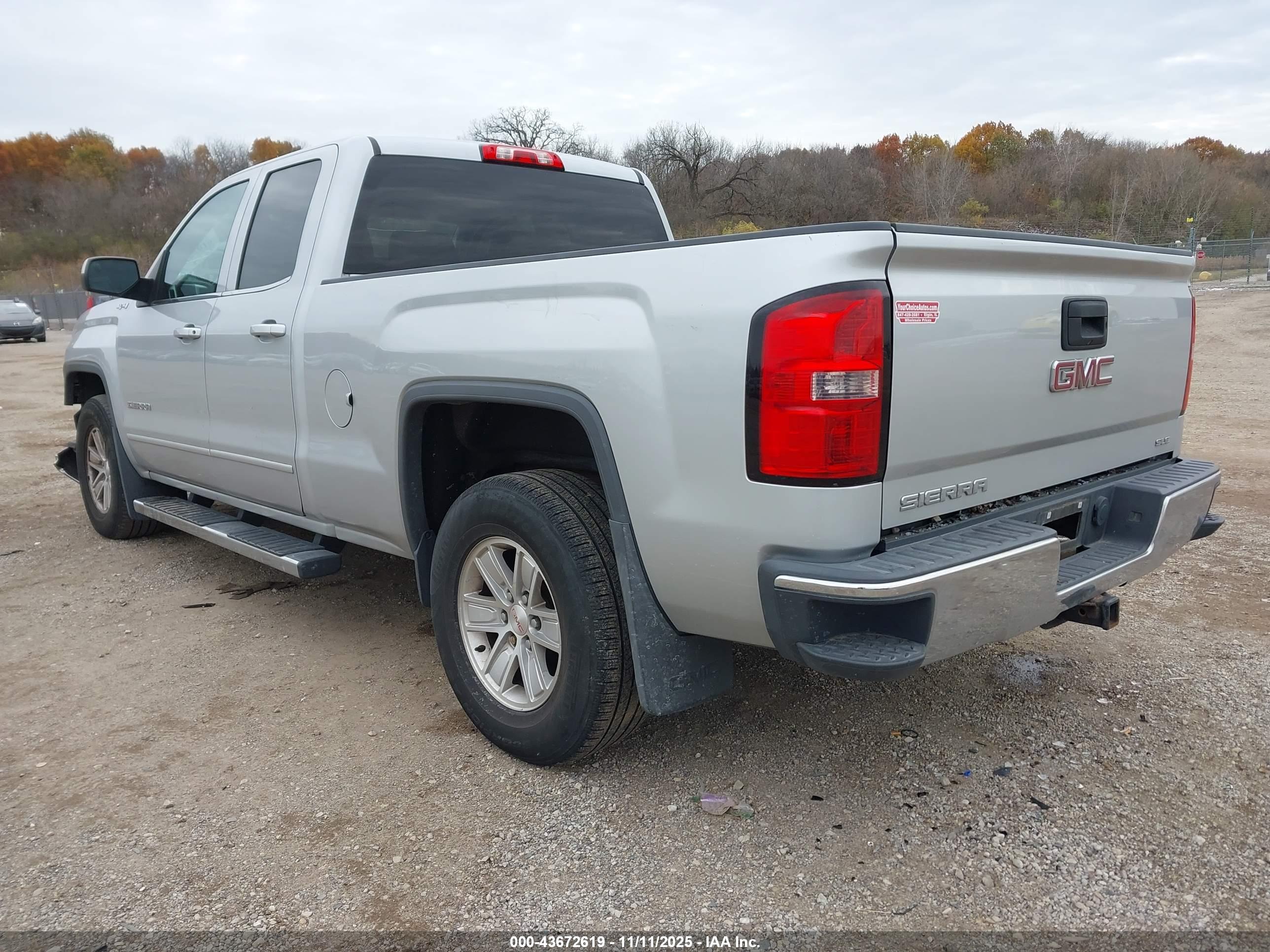 GMC SIERRA image 3
