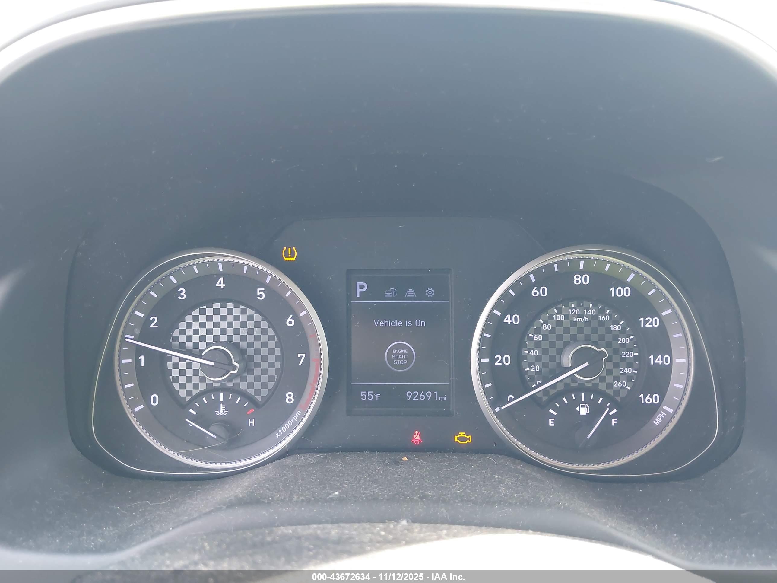 HYUNDAI ELANTRA image 7