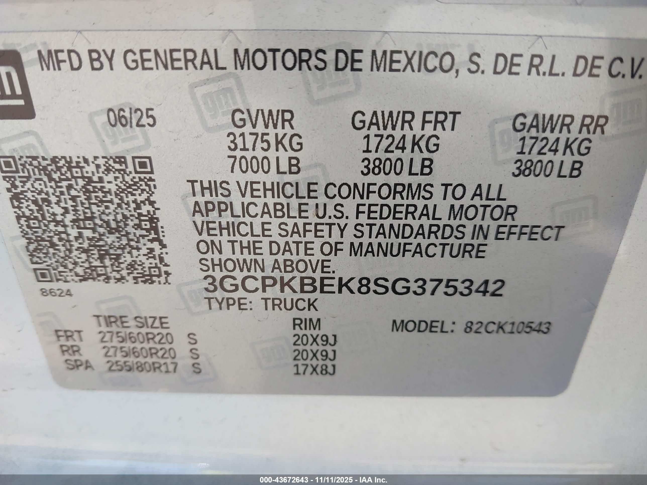 CHEVROLET SILVERADO image 9