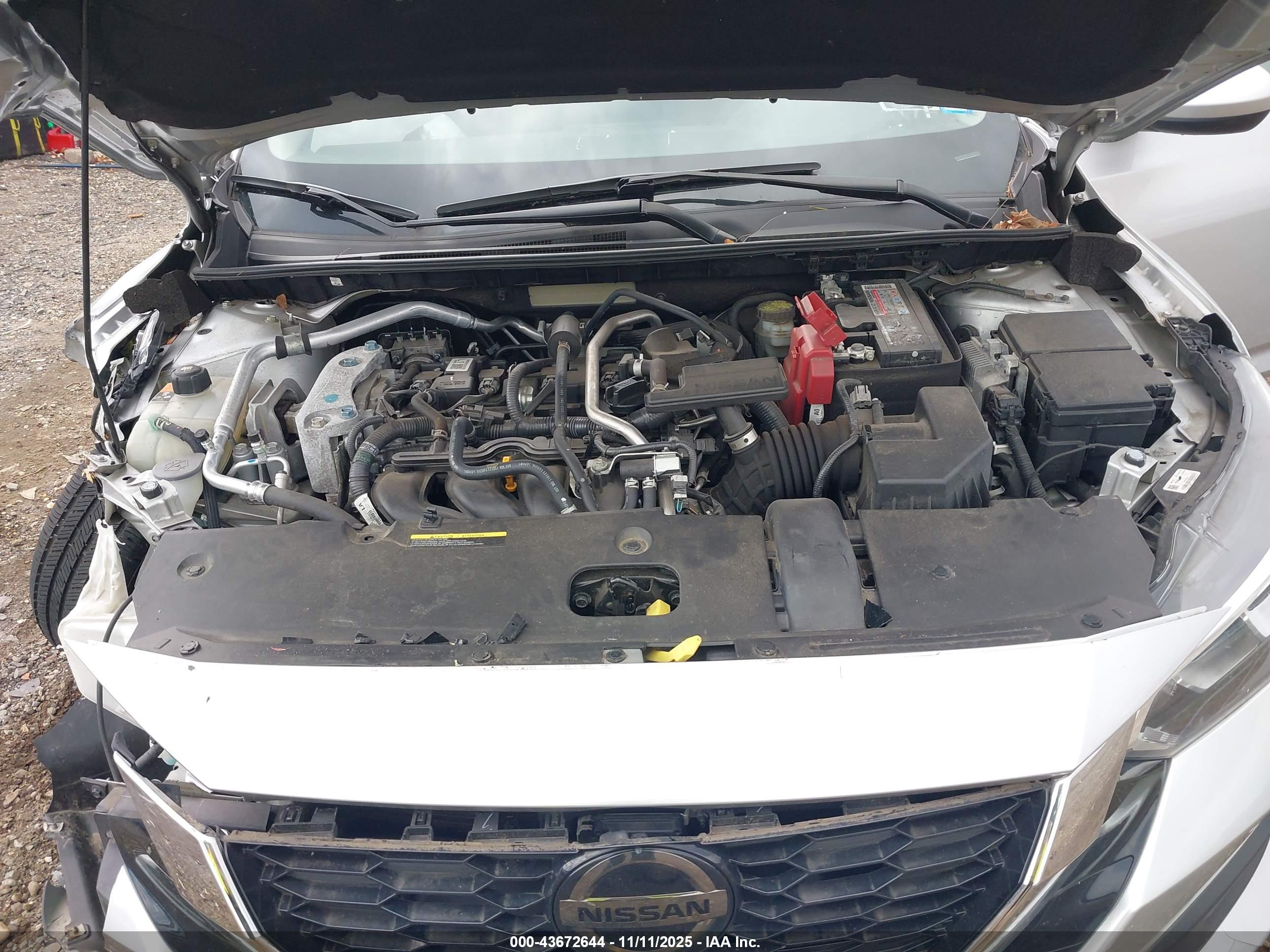 NISSAN SENTRA image 10