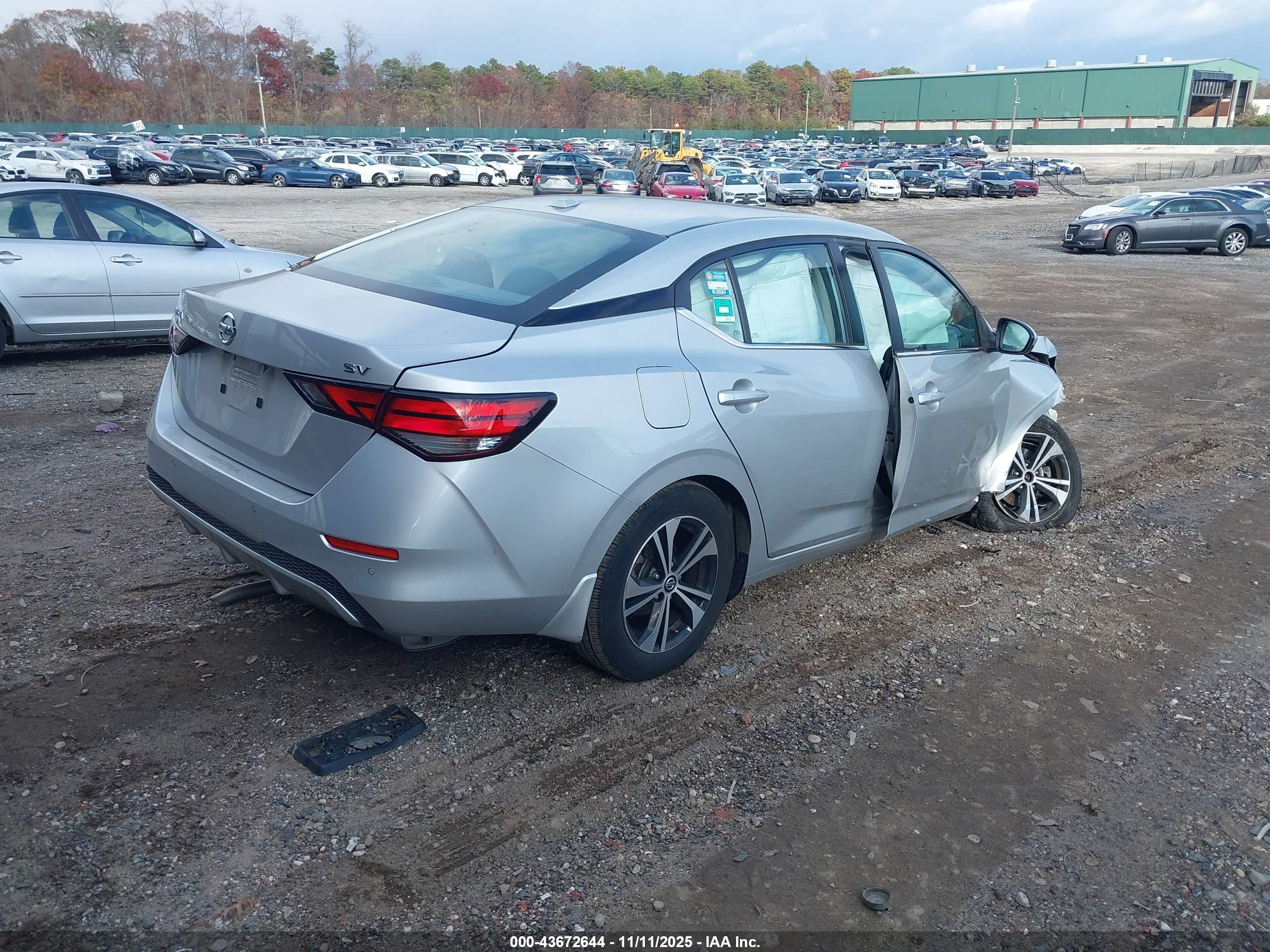 NISSAN SENTRA image 4