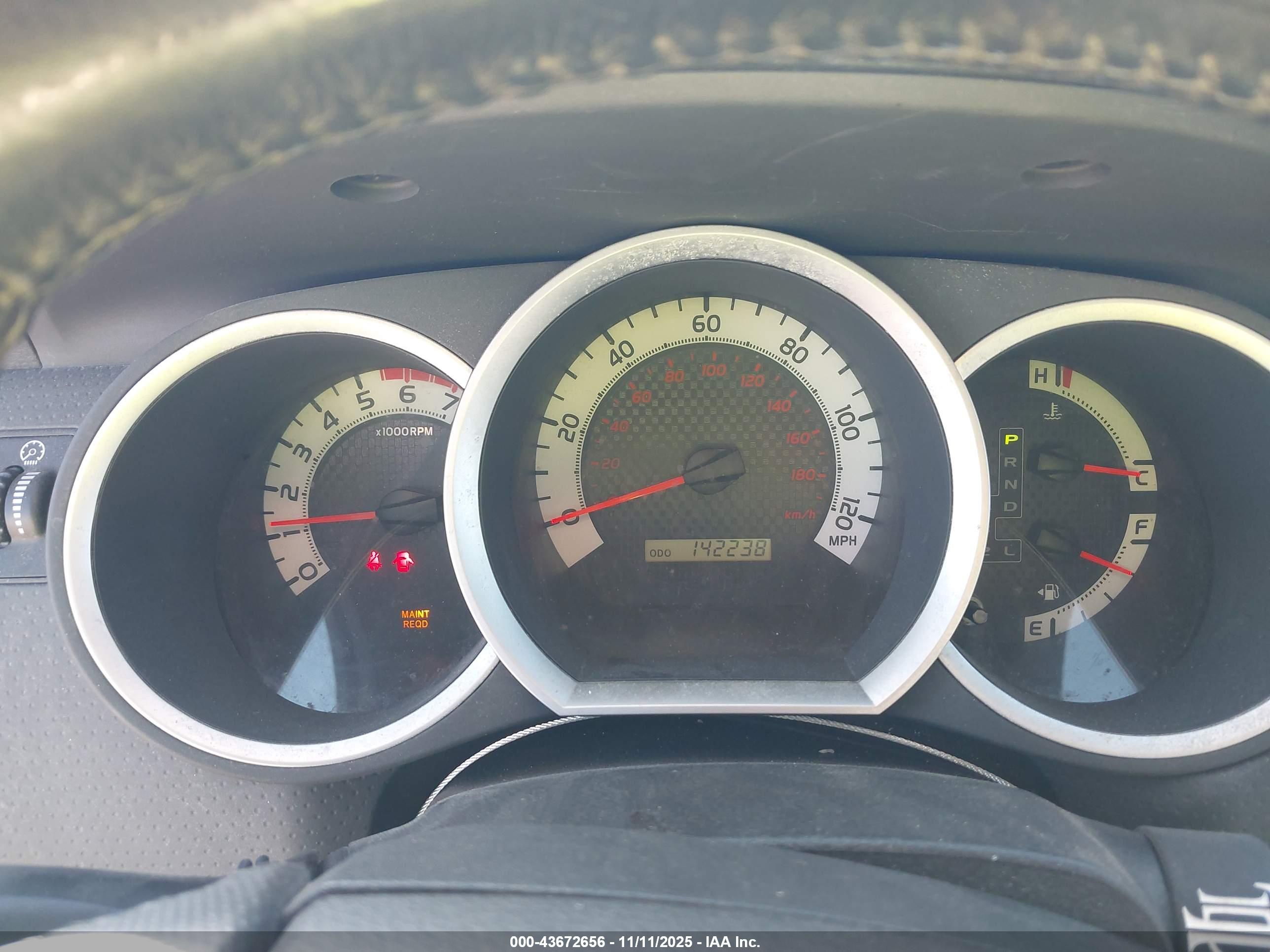 TOYOTA TACOMA image 7