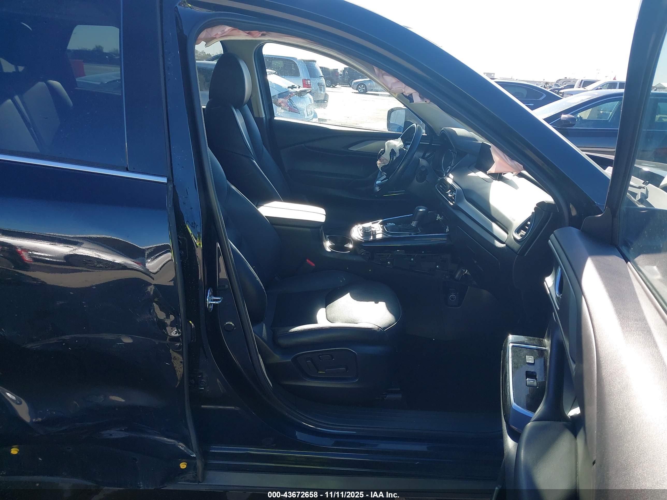 MAZDA CX-9 image 5