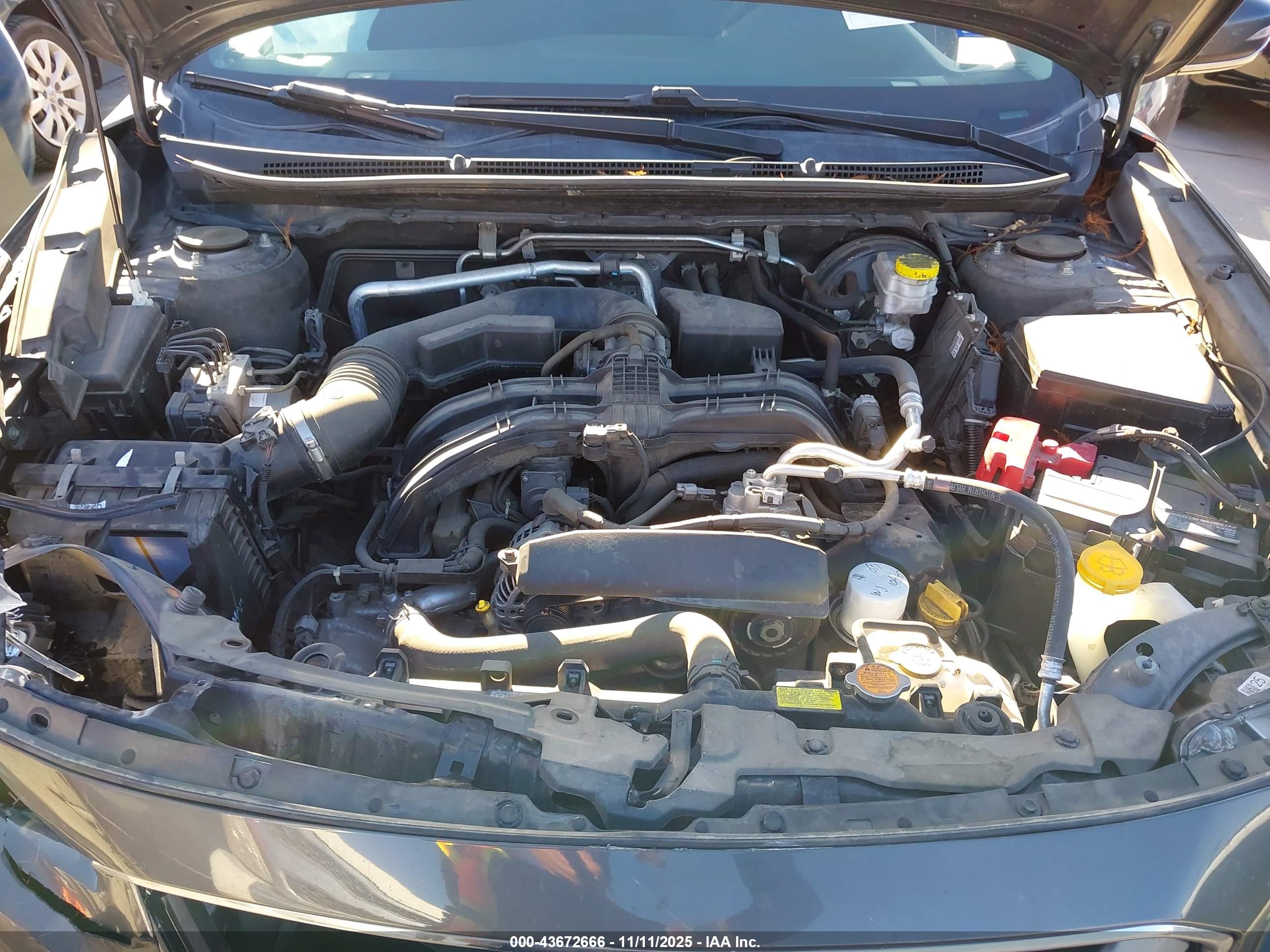 SUBARU OUTBACK image 10