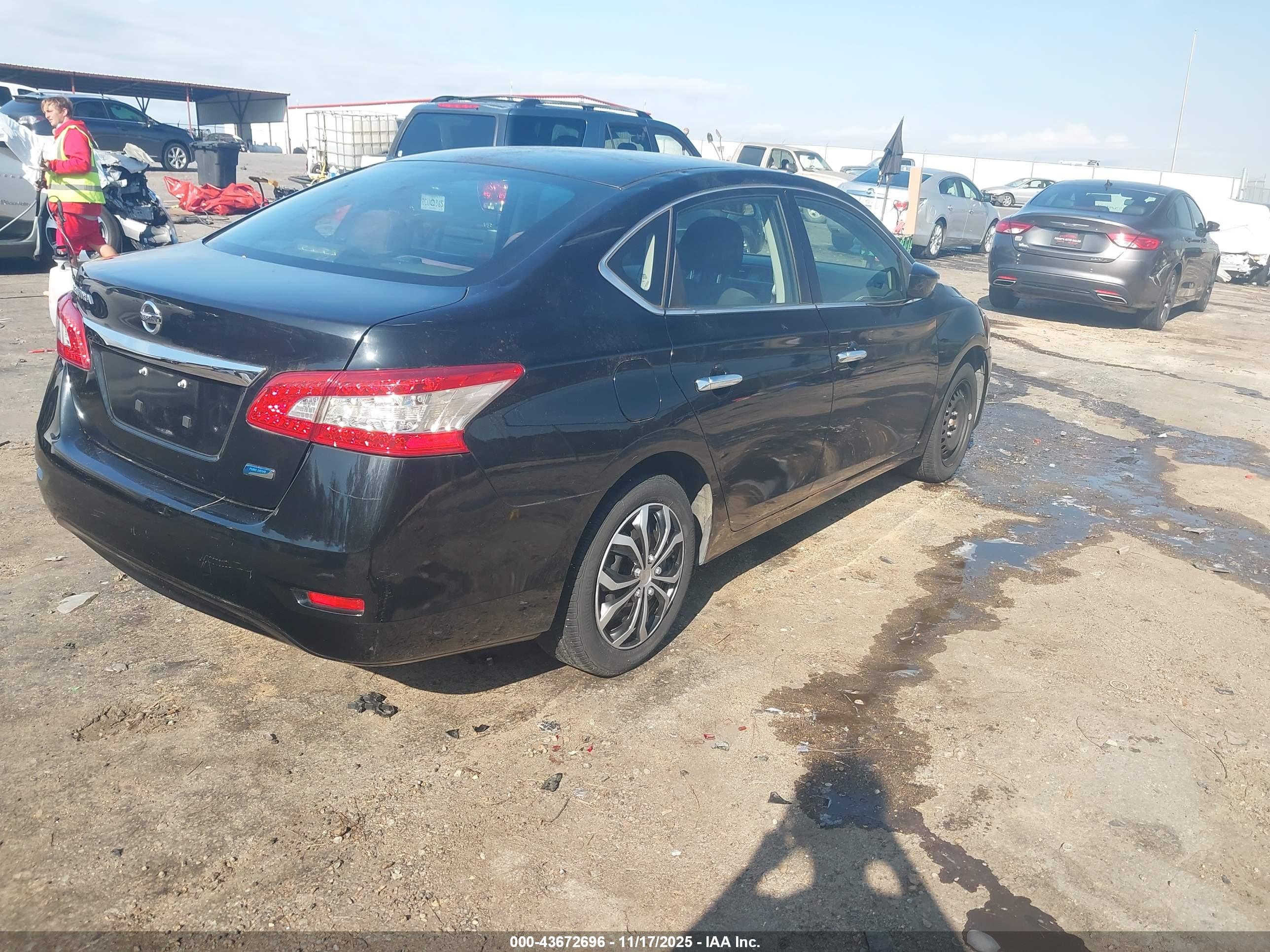 NISSAN SENTRA image 4