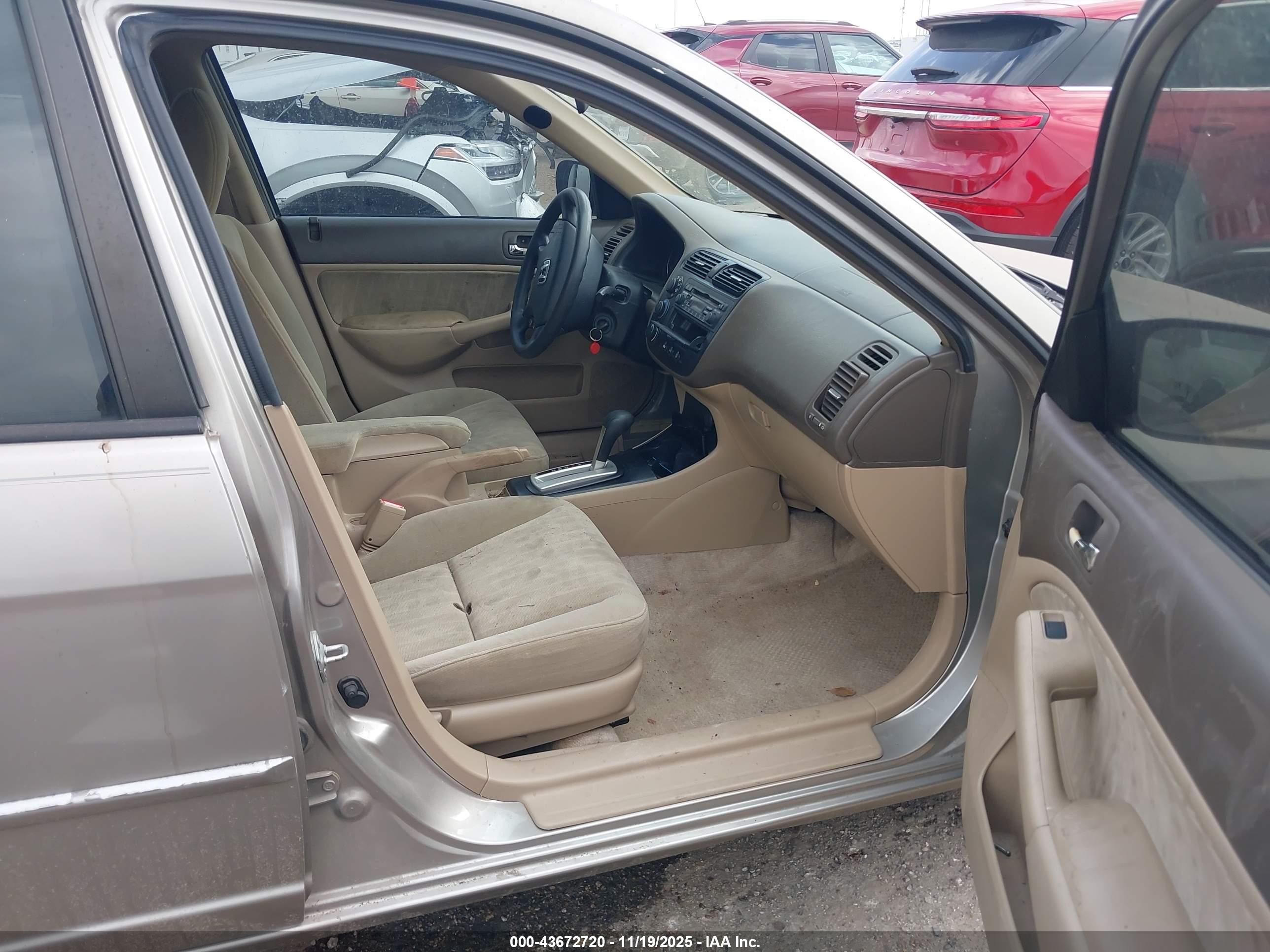 HONDA CIVIC image 5