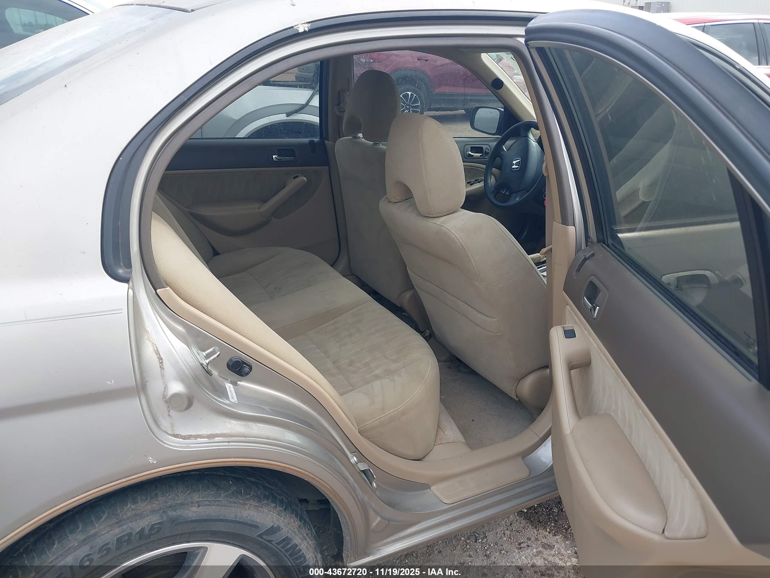 HONDA CIVIC image 8