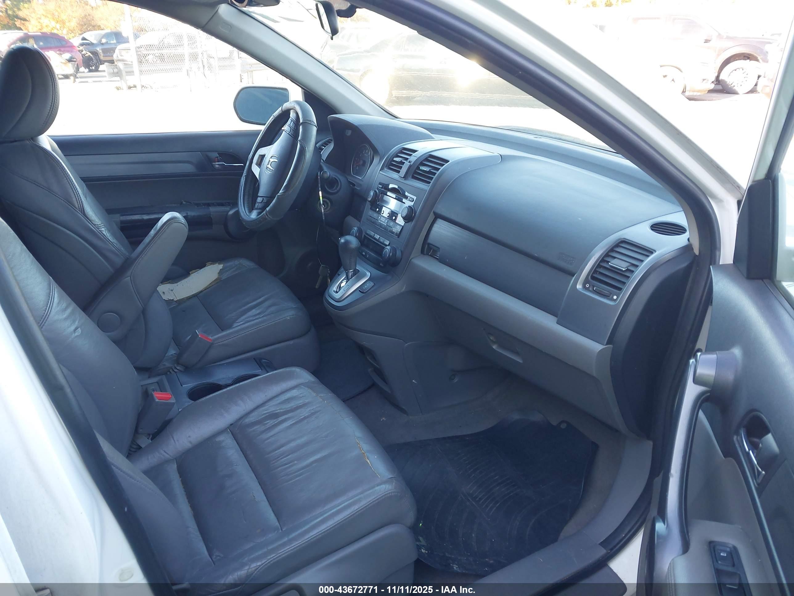 HONDA CR-V image 5