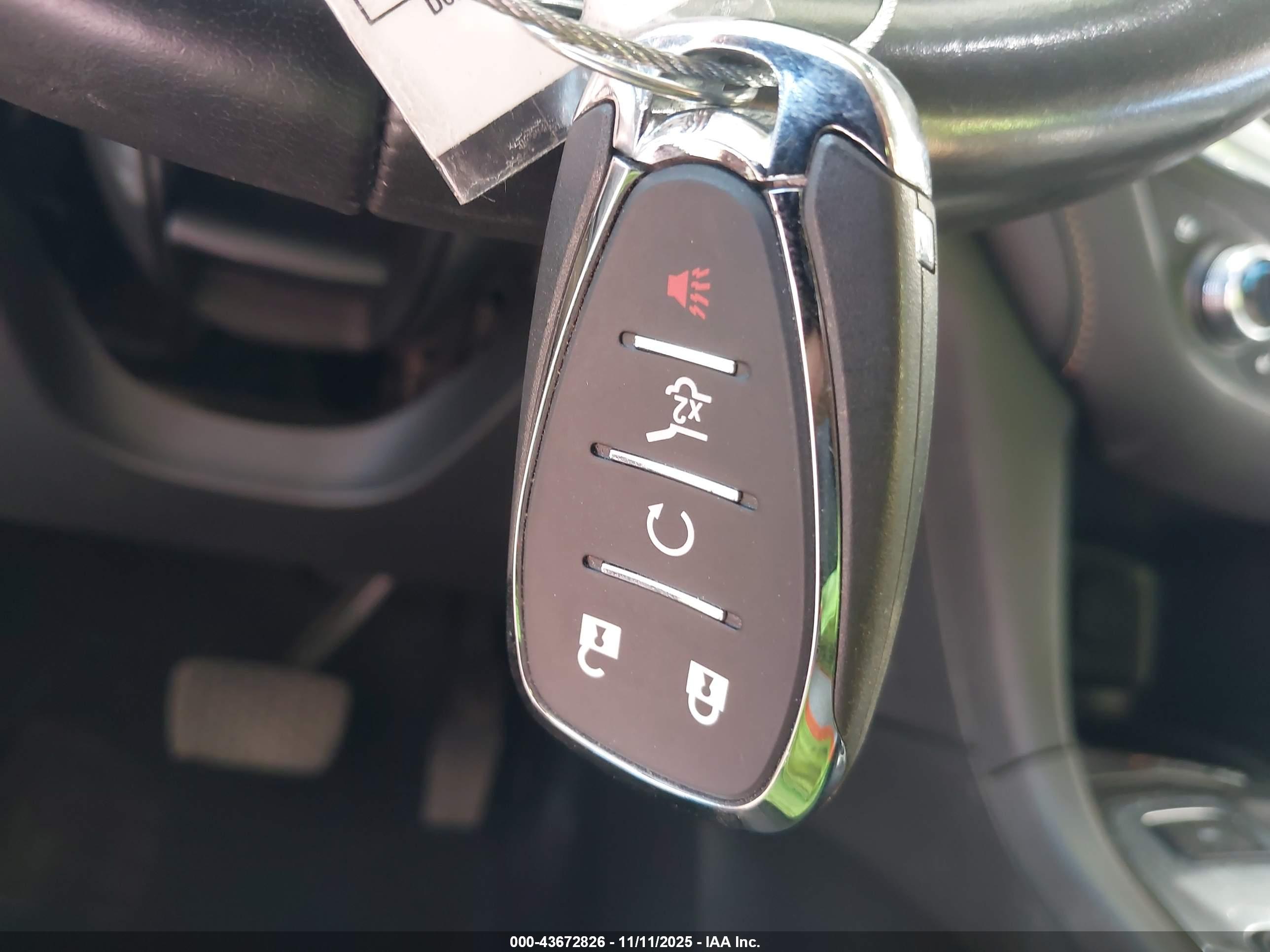 CHEVROLET EQUINOX image 11