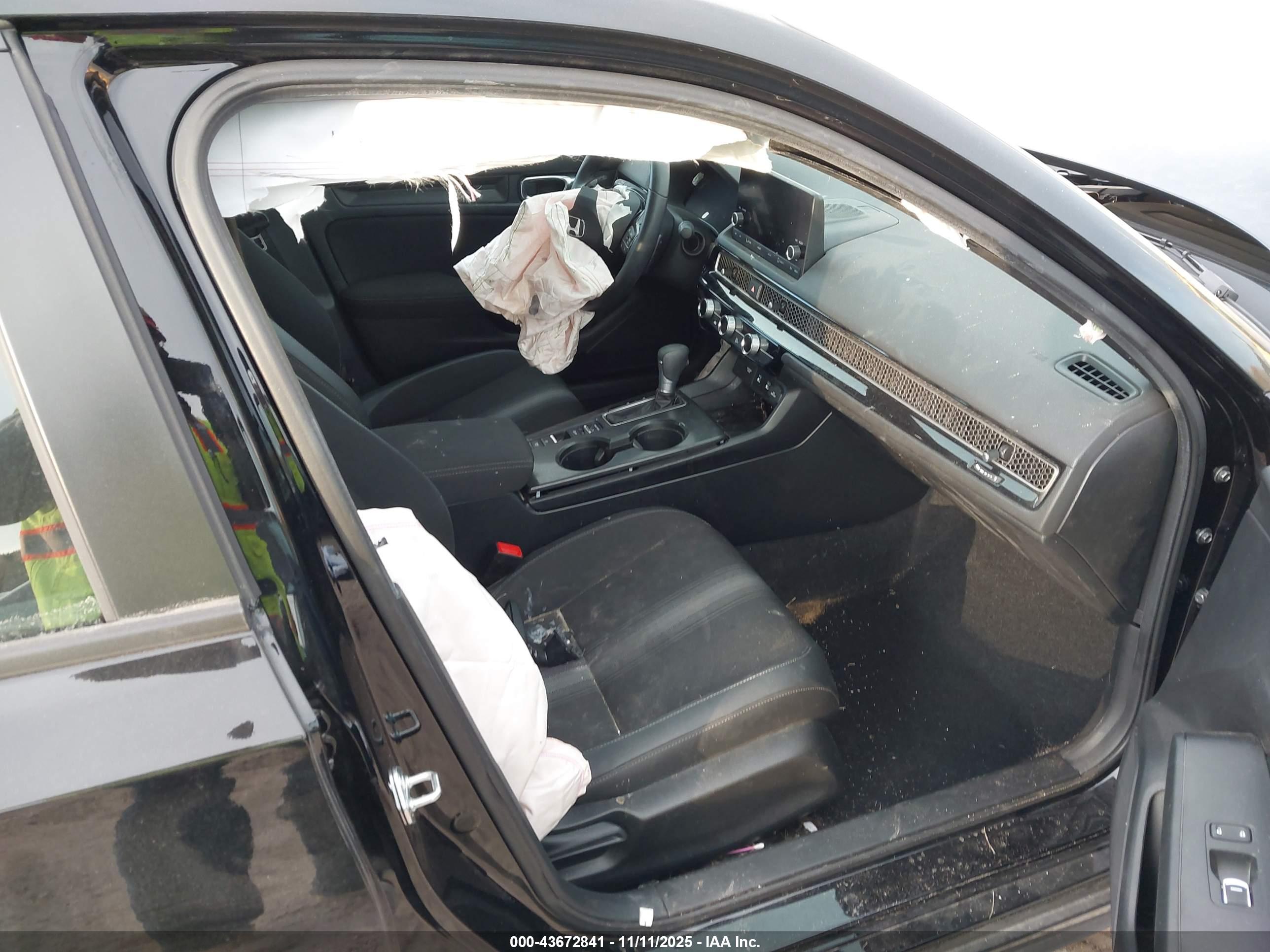 HONDA CIVIC image 5