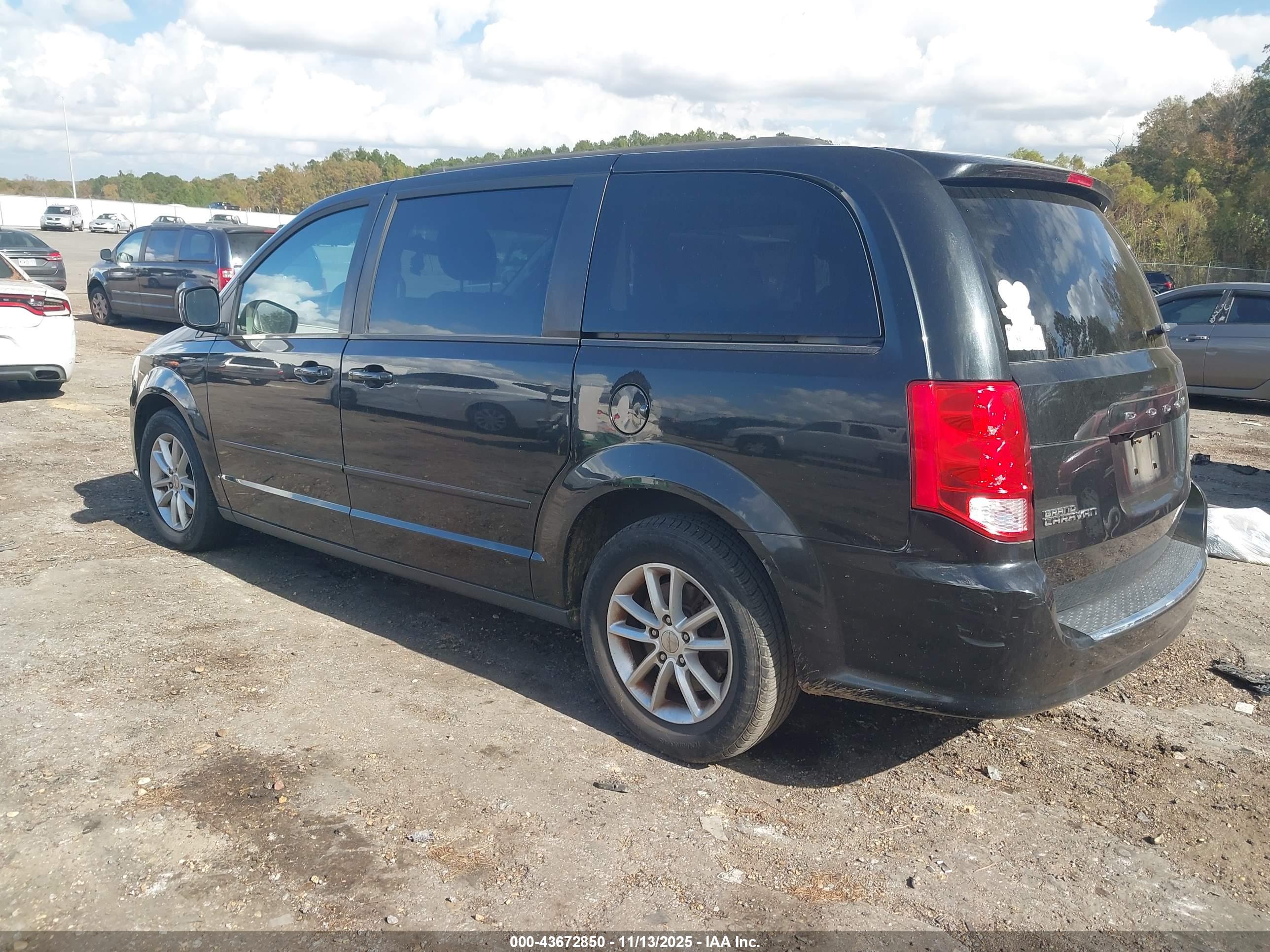 DODGE GRAND image 3