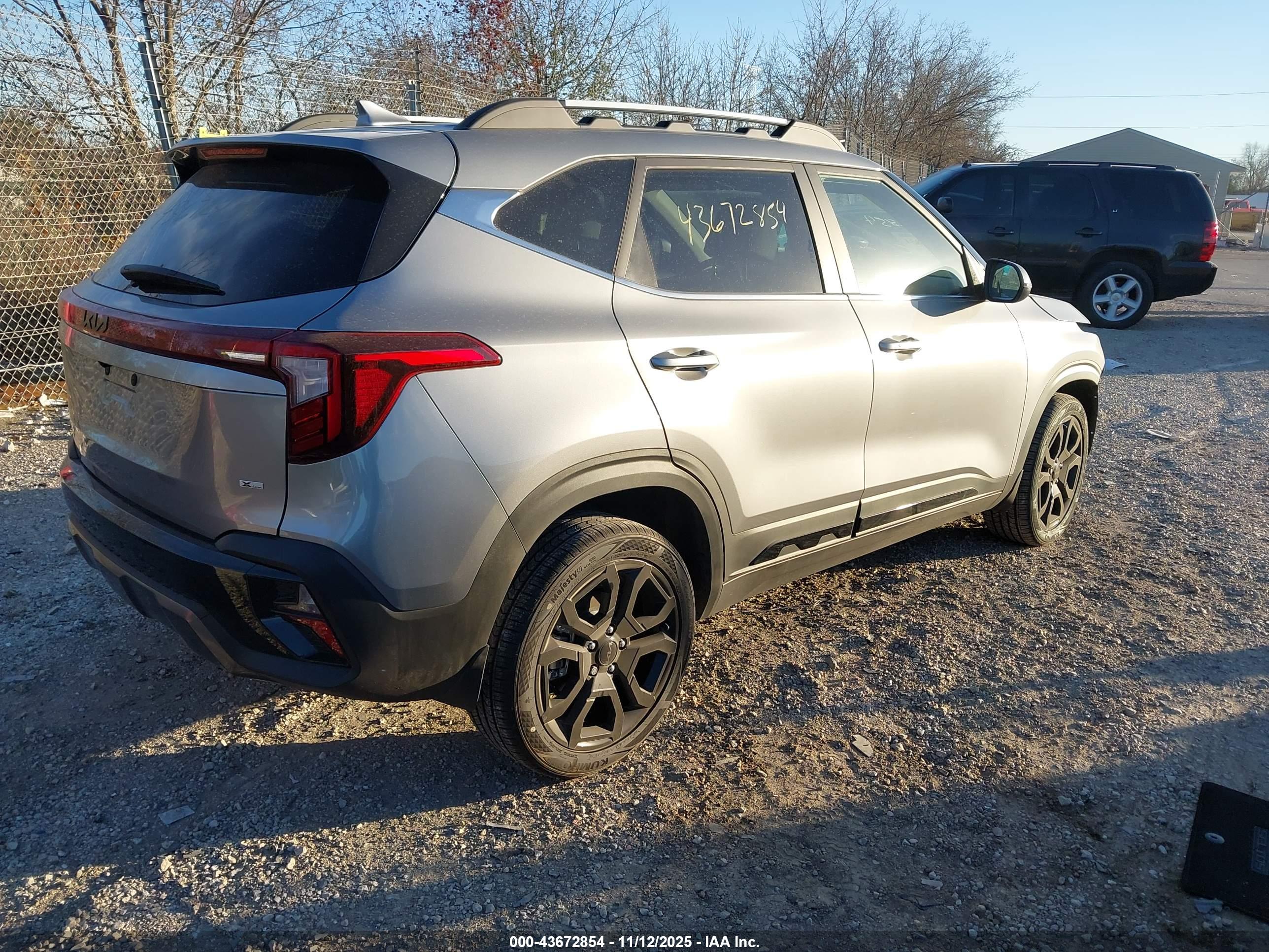 KIA SELTOS image 4