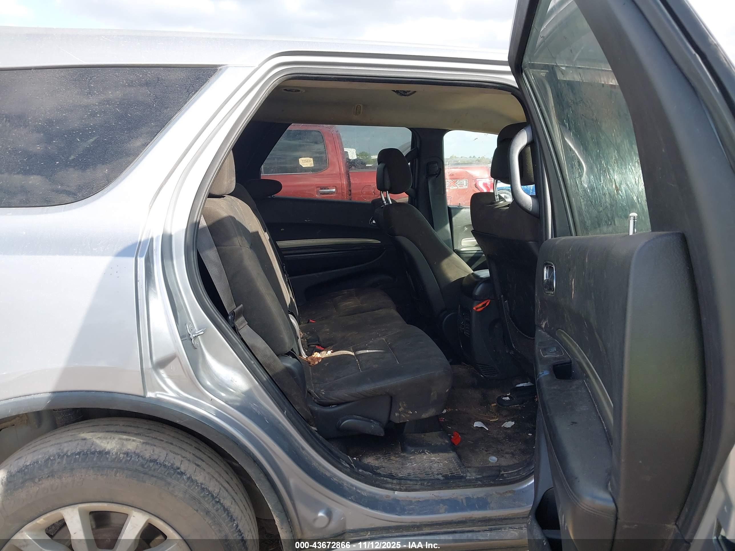 DODGE DURANGO image 8