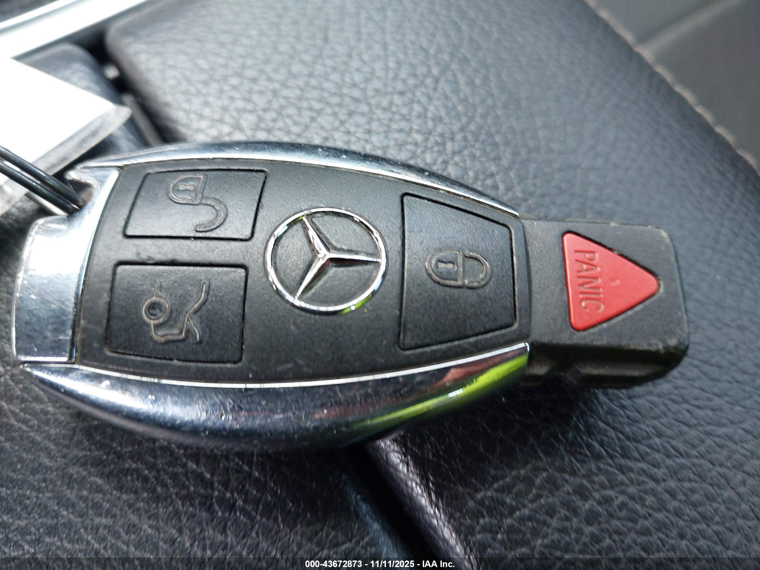 MERCEDES-BENZ C image 11