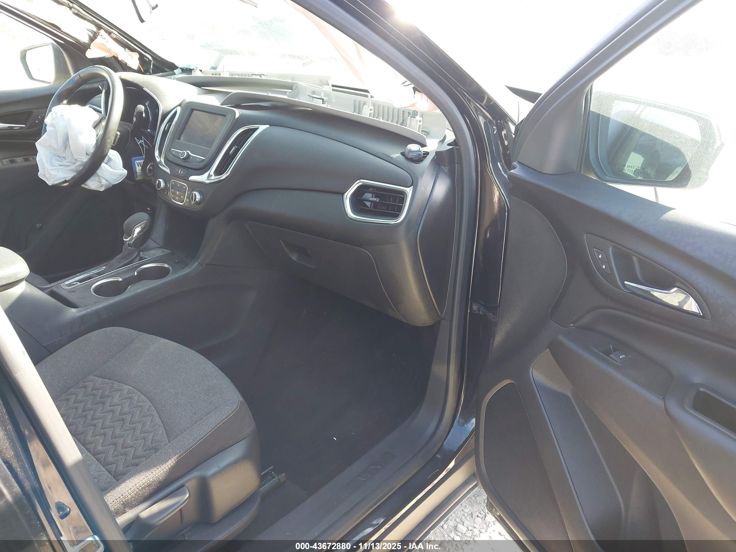 CHEVROLET EQUINOX image 5