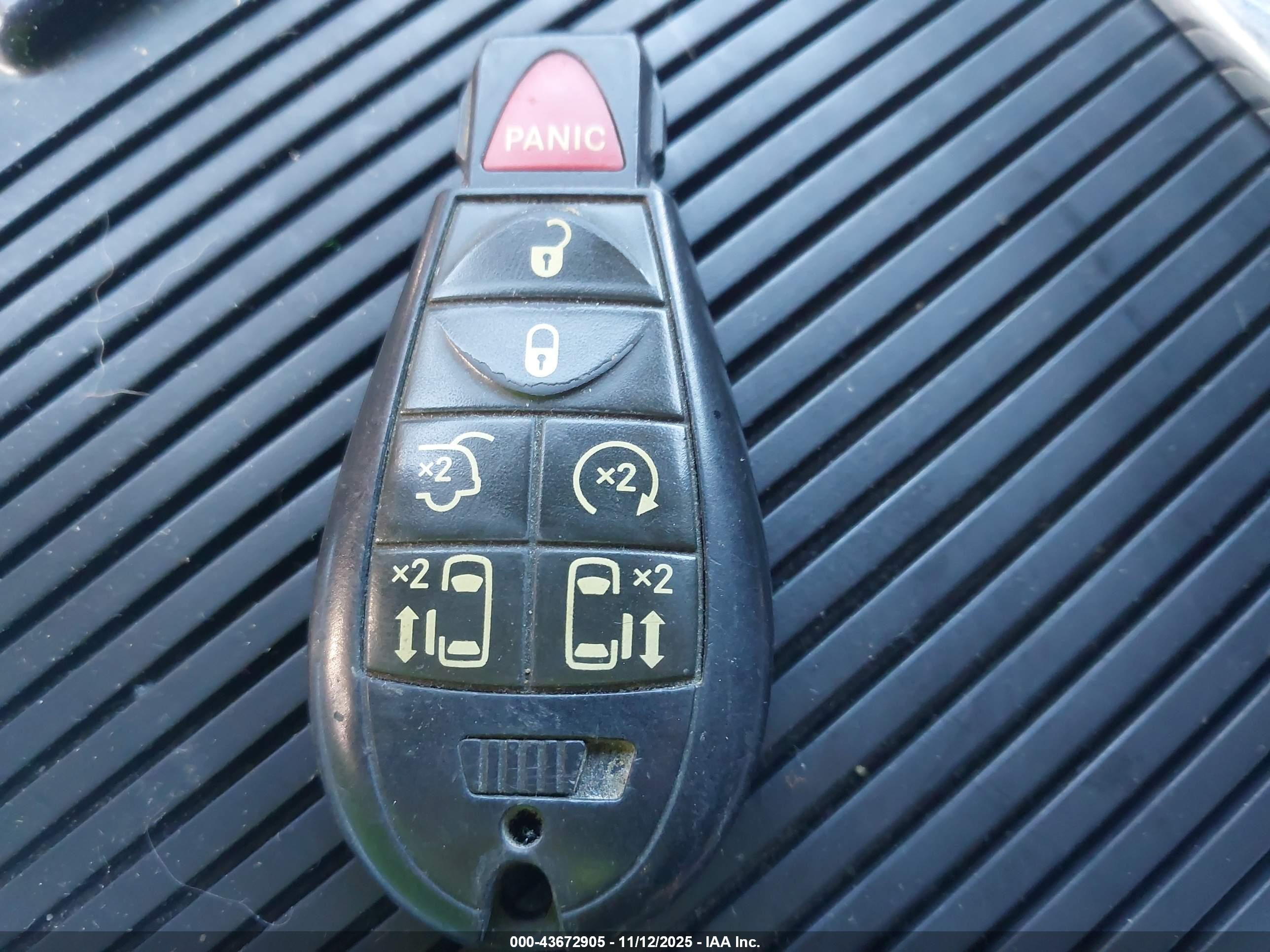 DODGE GRAND image 11